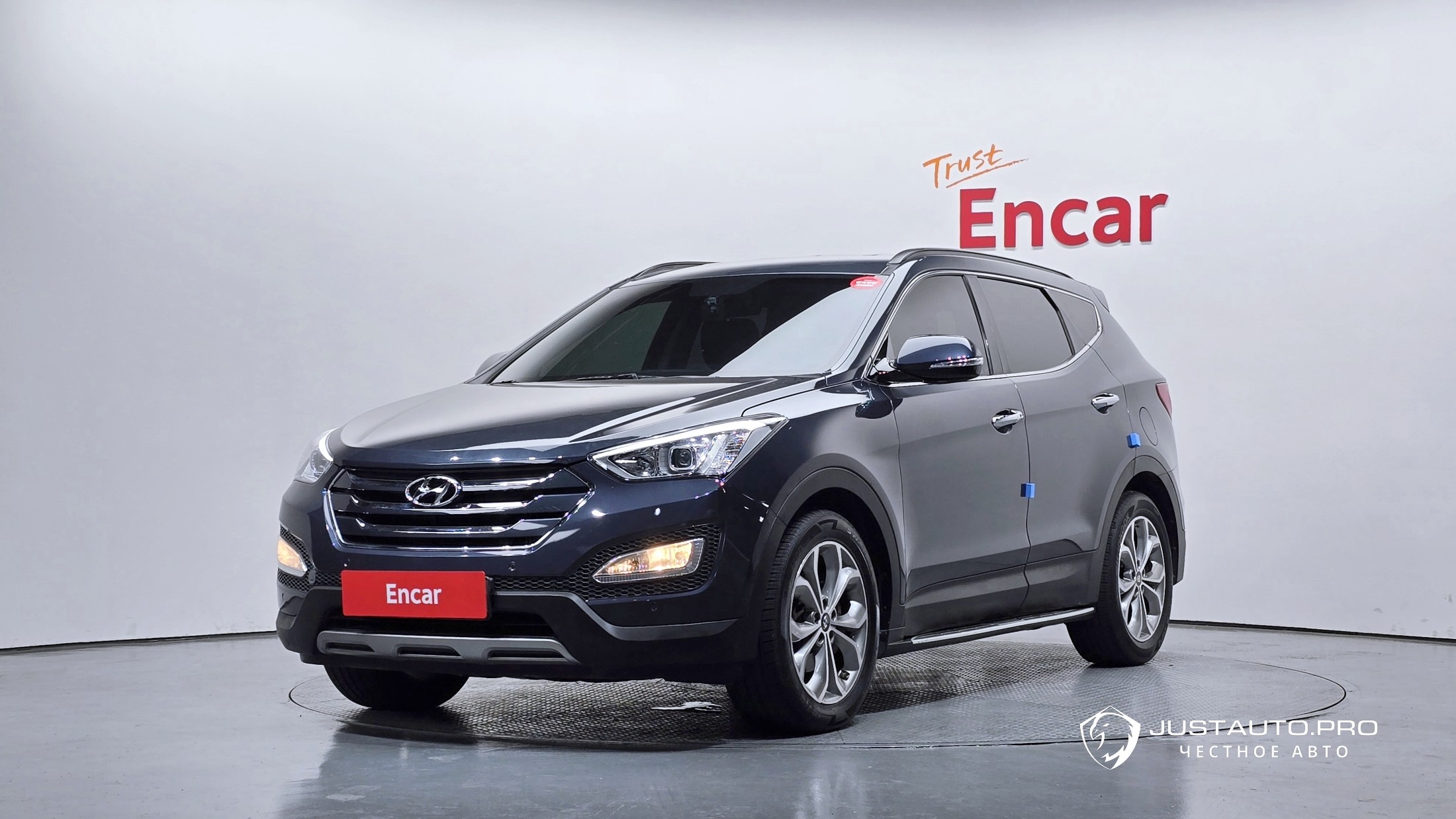 Автомобиль Hyundai Santafe