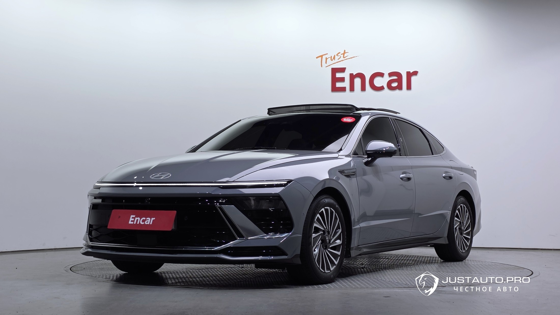 Автомобиль Hyundai Sonata