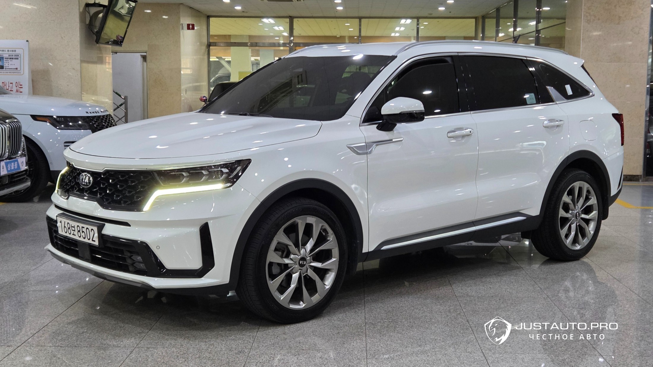 Автомобиль Kia Sorento