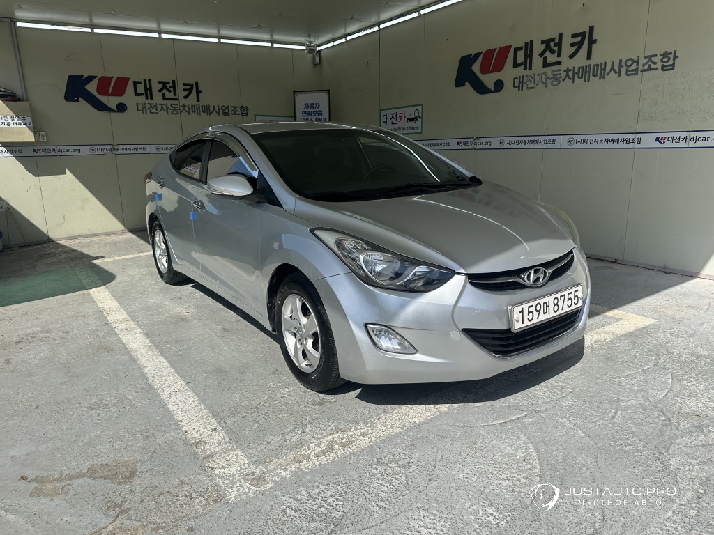 Автомобиль Hyundai AVANTE