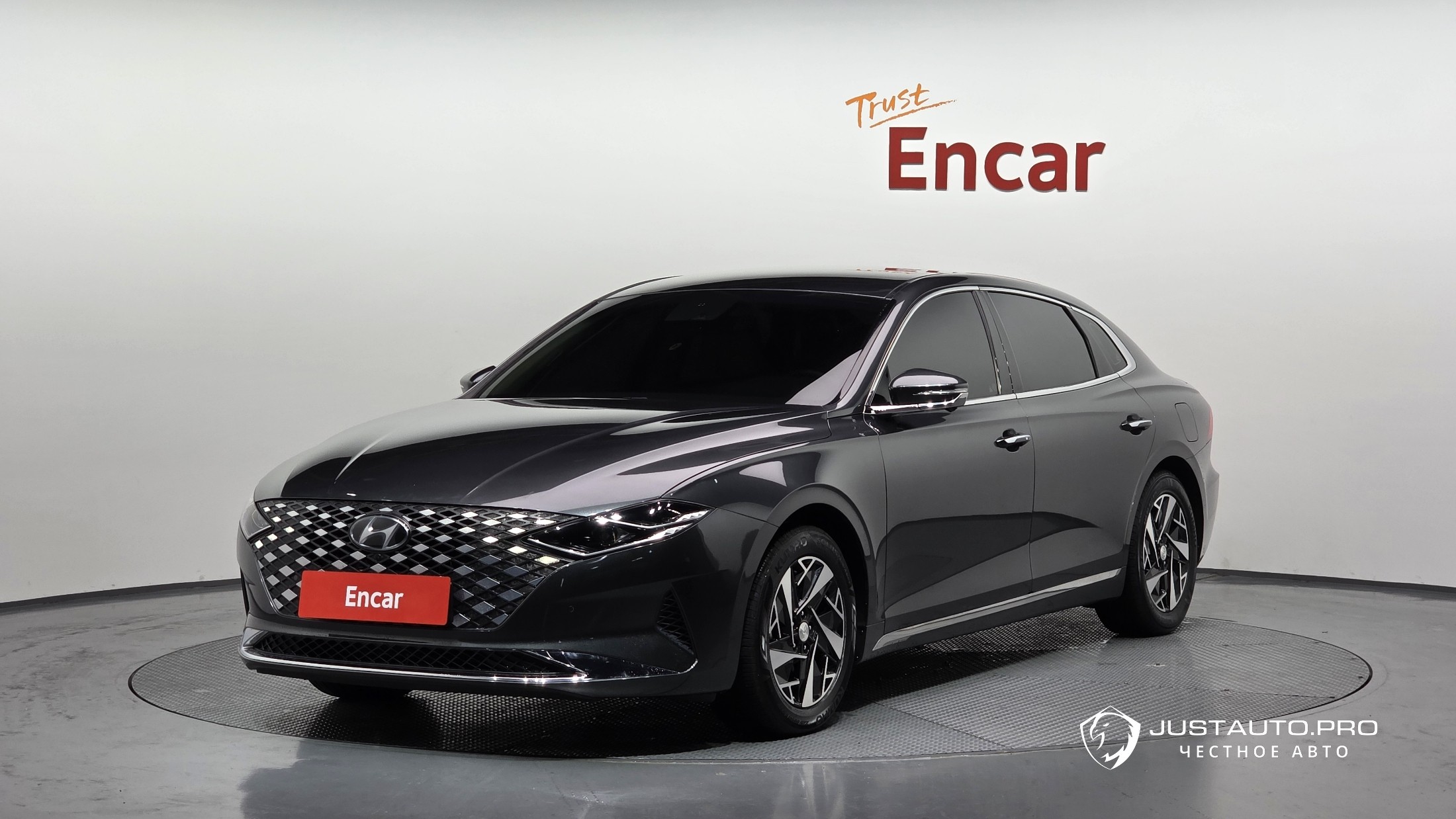 Автомобиль Hyundai Grandeur