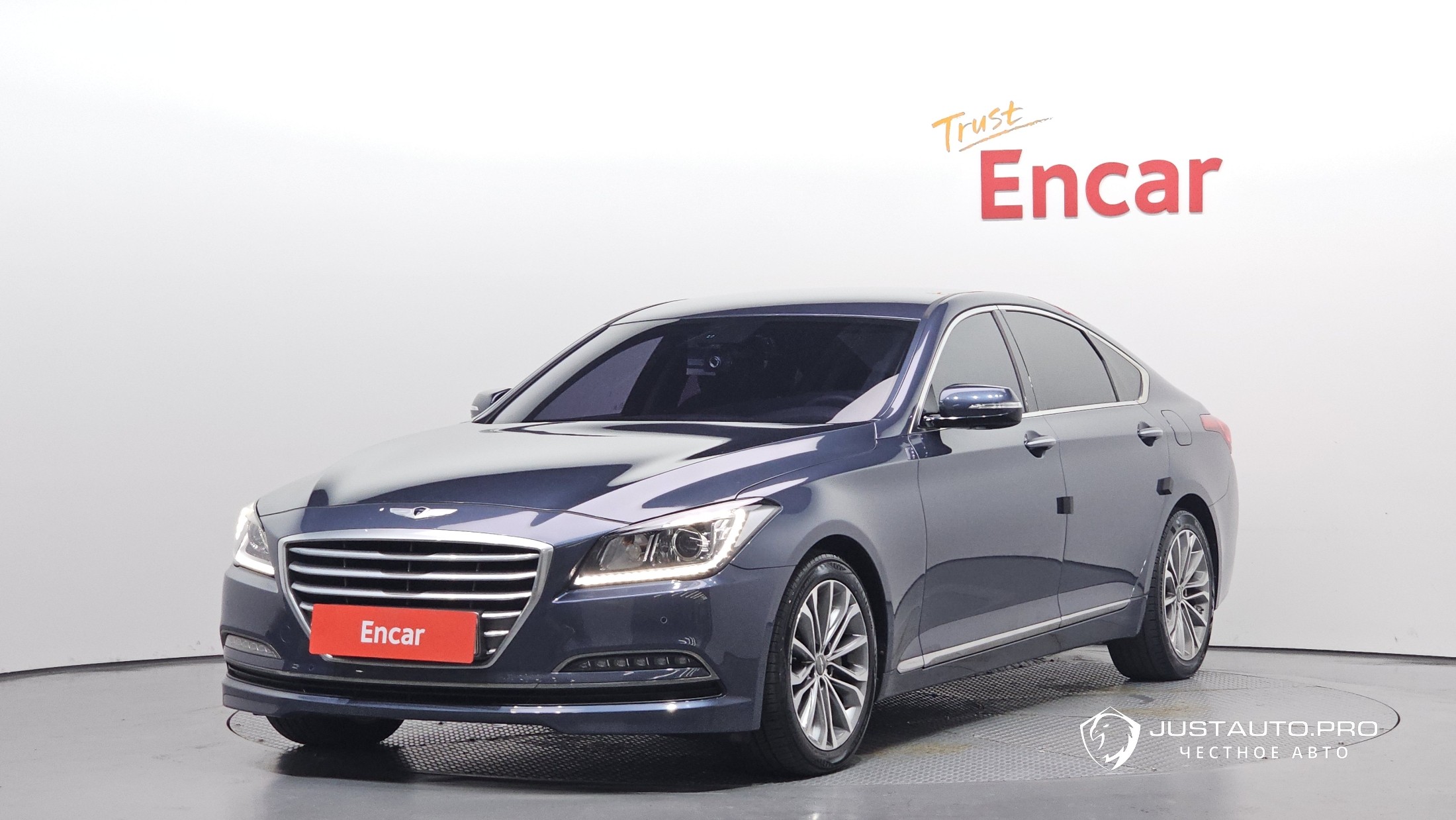 Автомобиль Hyundai Genesis