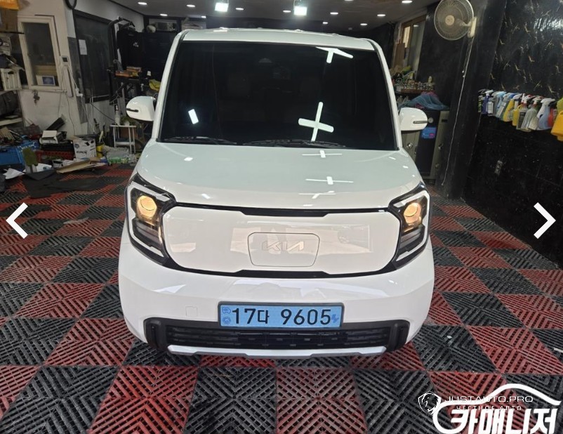 Автомобиль Kia RAY