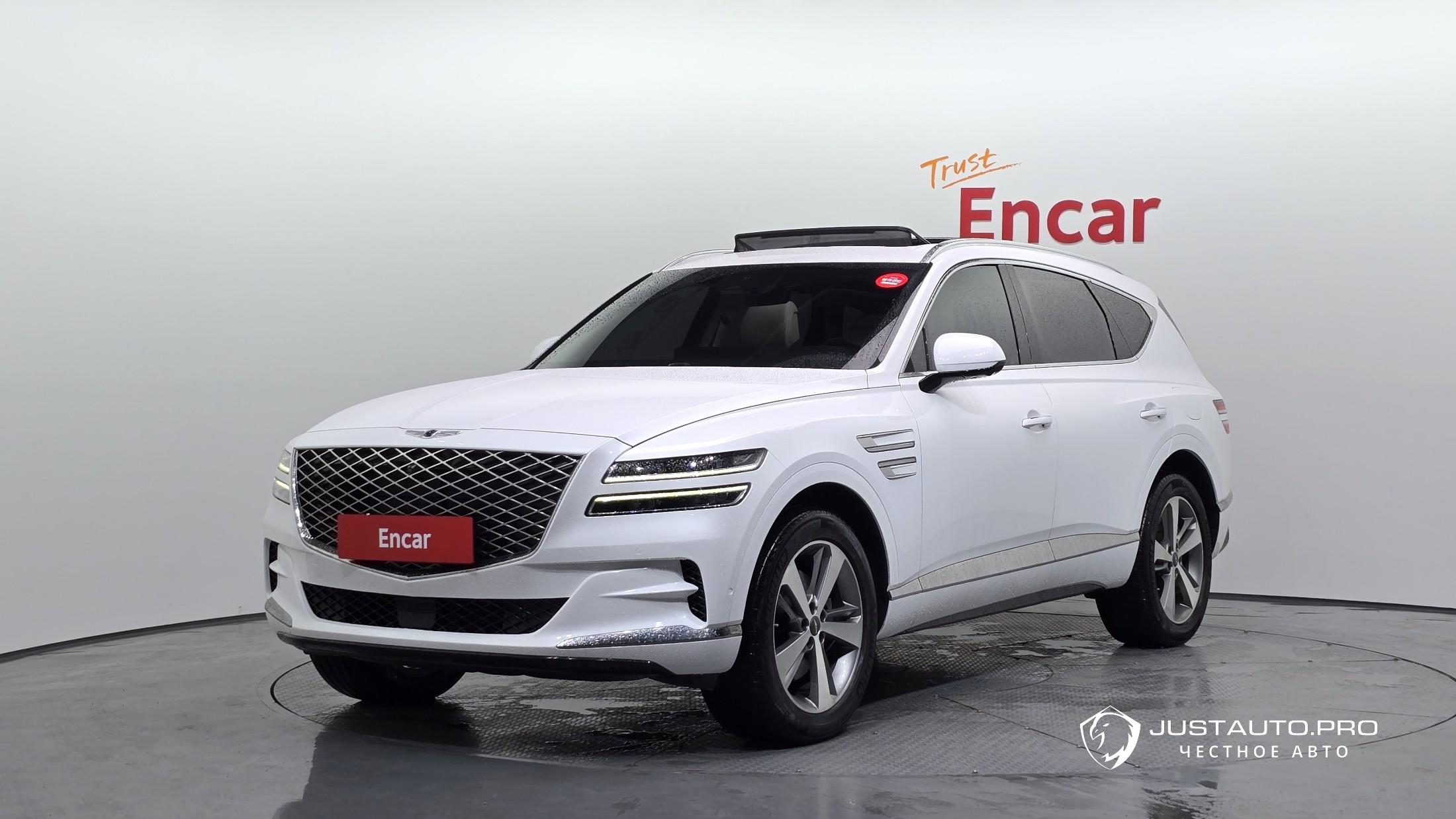 Автомобиль Genesis GV80