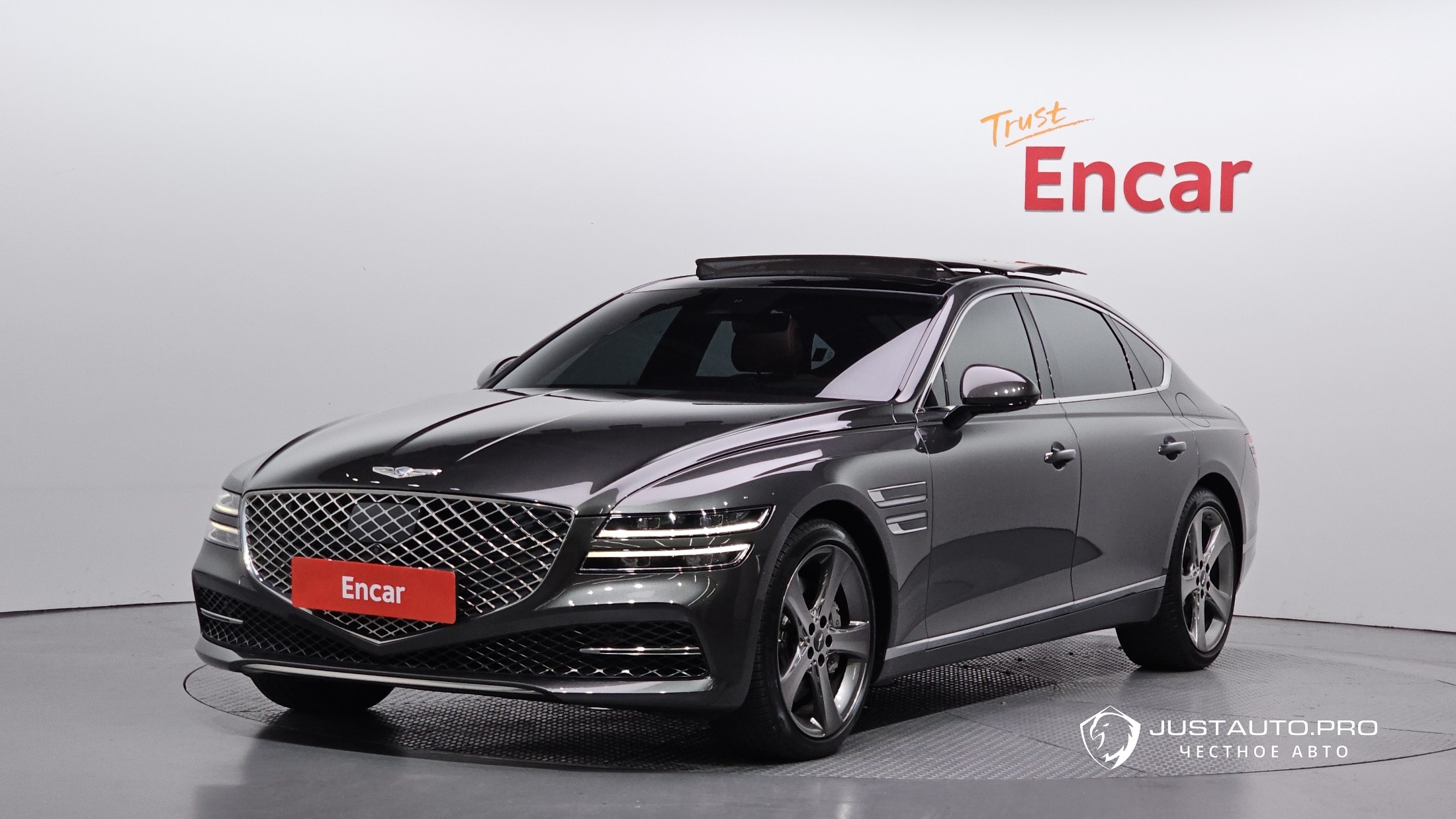 Автомобиль Genesis G80