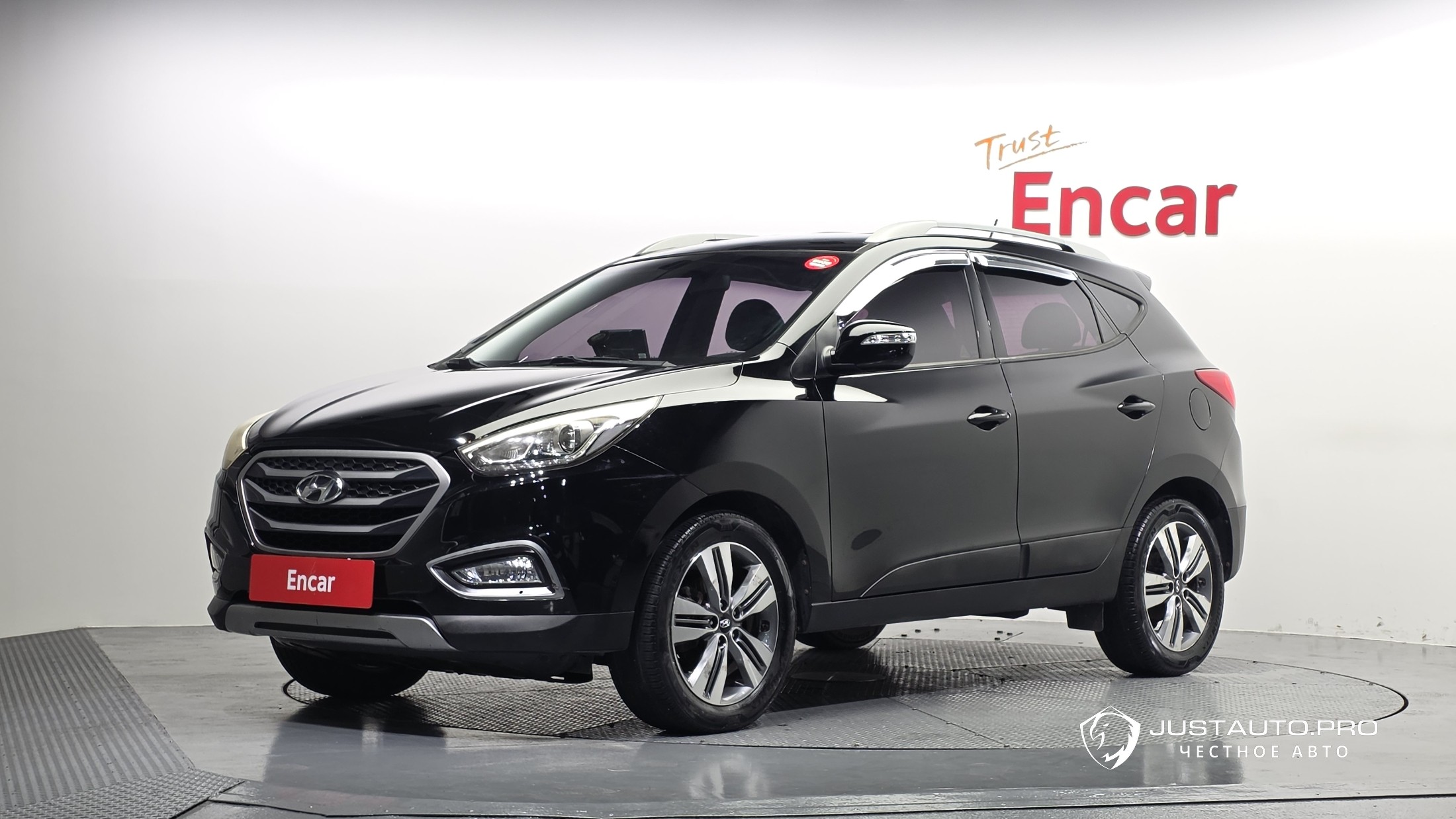 Автомобиль Hyundai Tucson
