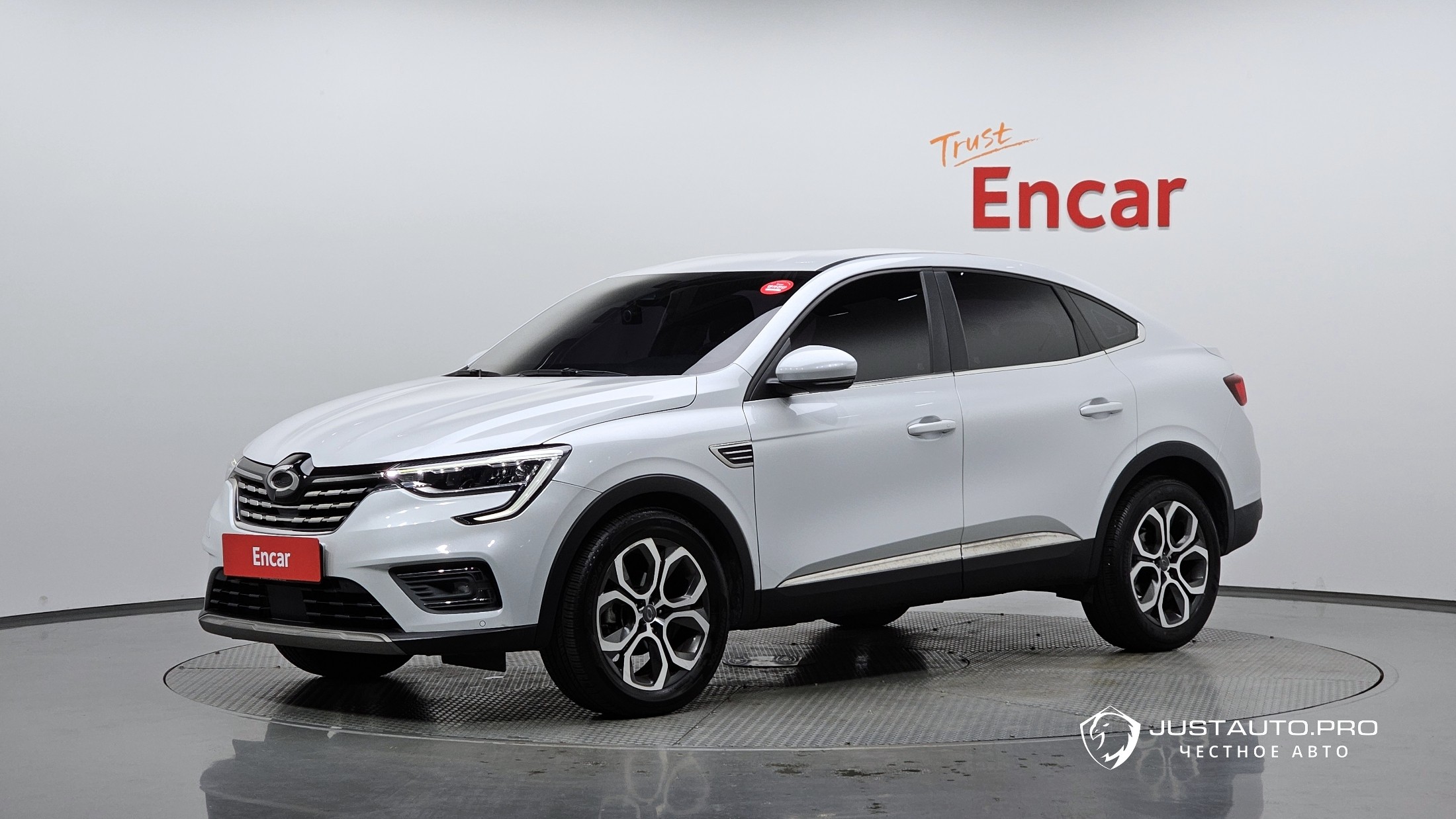 Автомобиль Renault-KoreaSamsung XM3