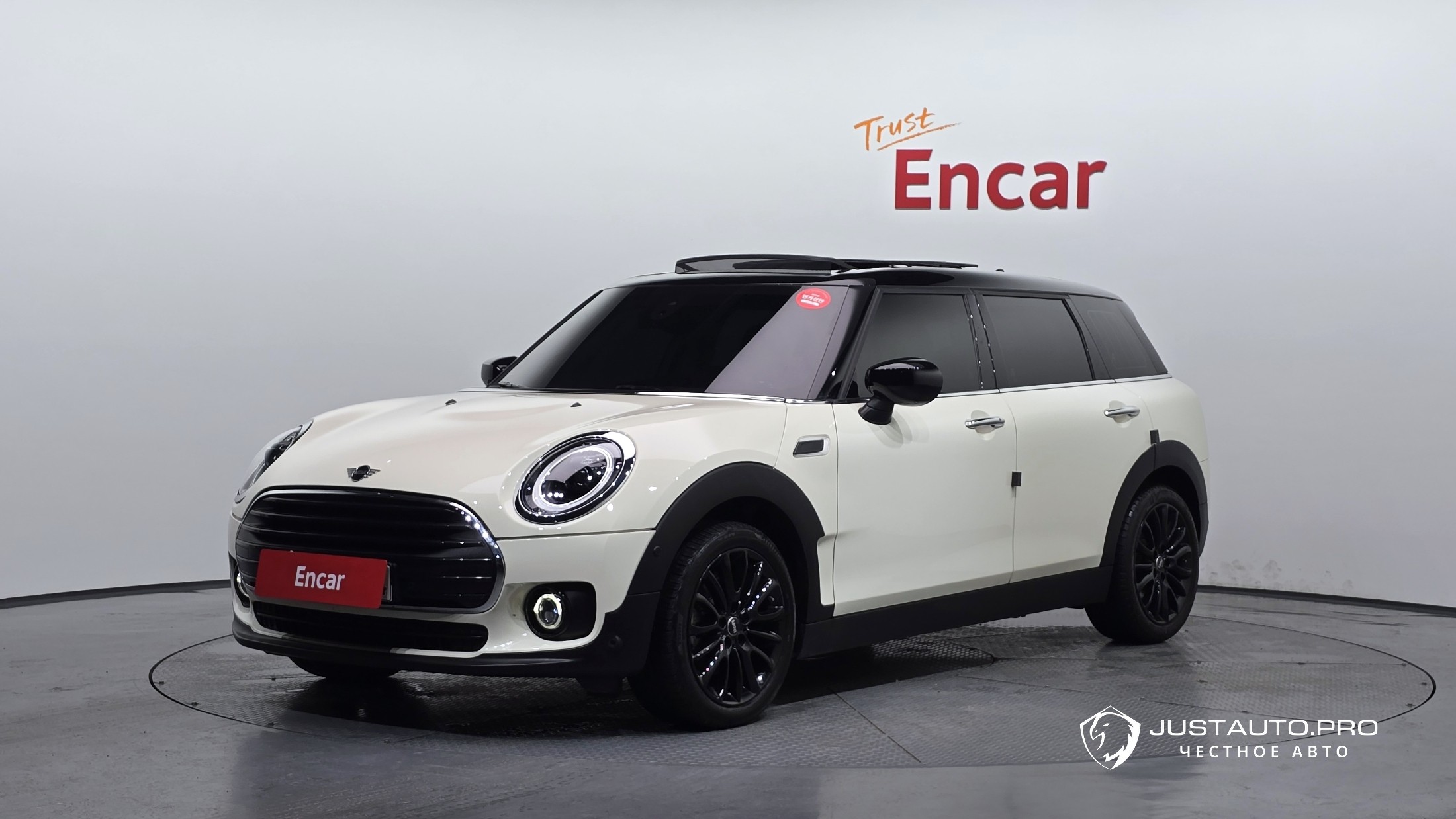 Автомобиль Mini Clubman