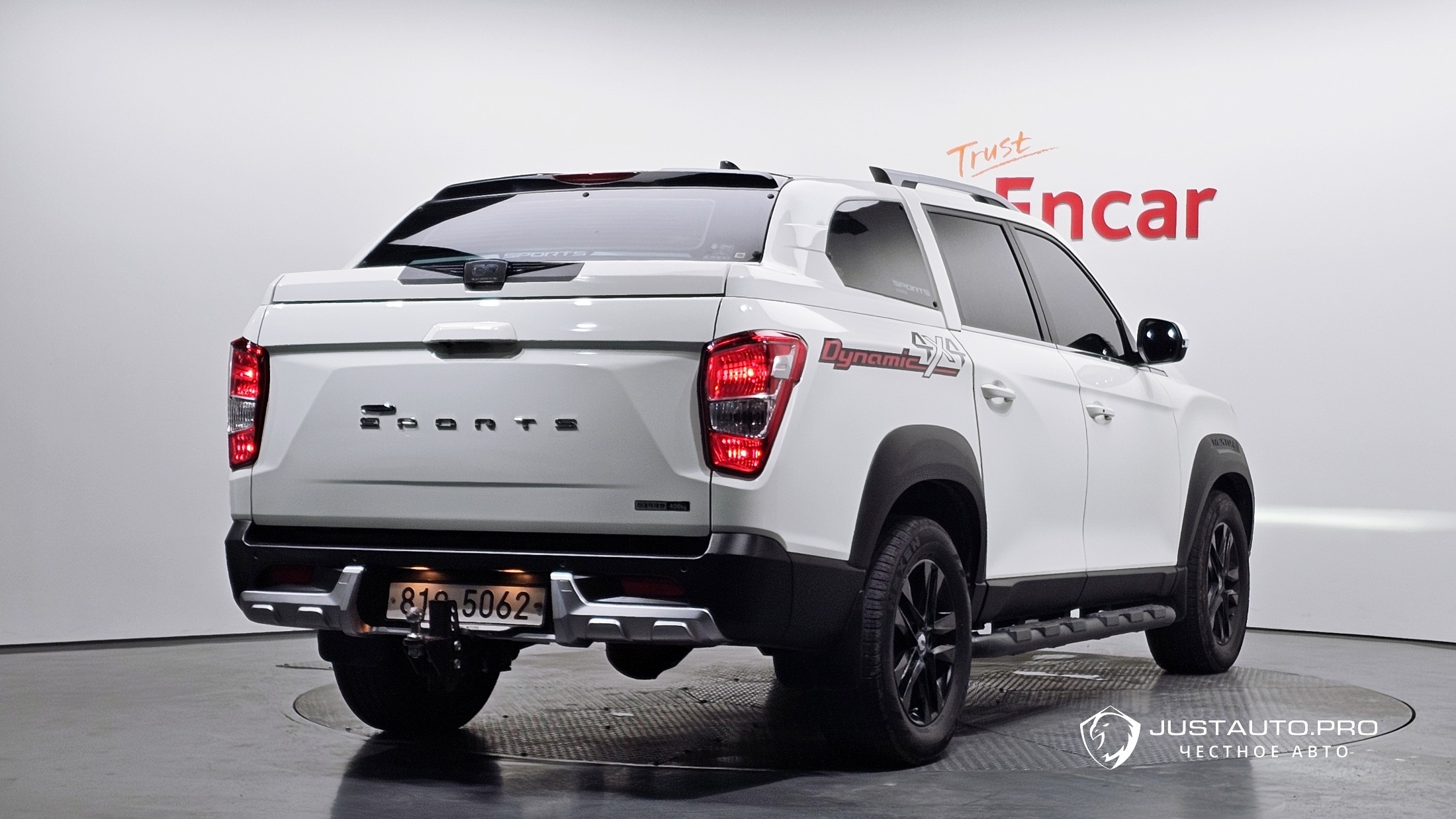 Автомобиль KG_Mobility_Ssangyong Rexton
