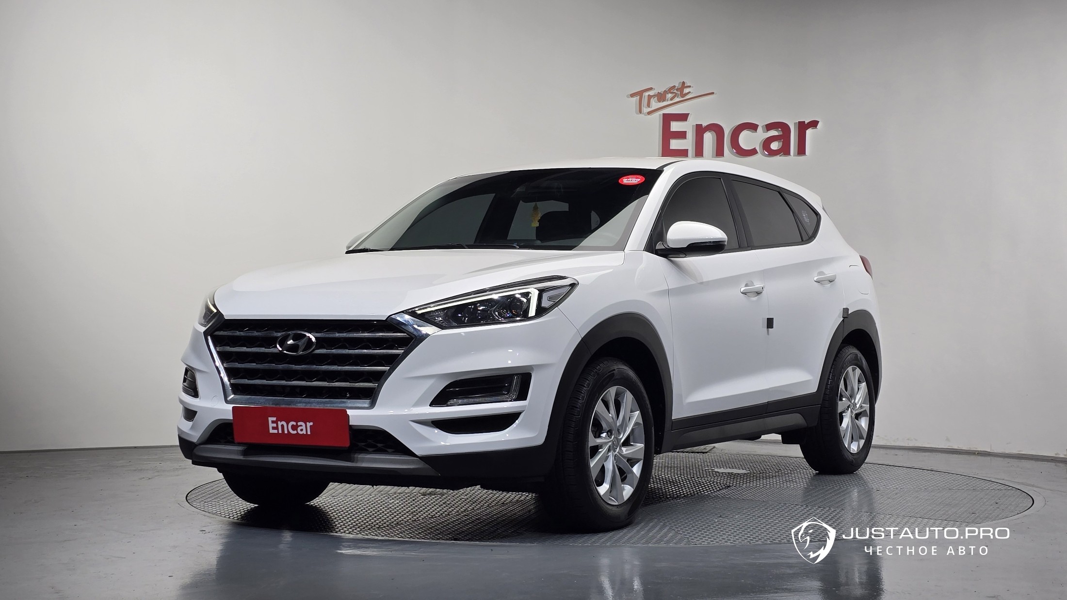Автомобиль Hyundai Tucson
