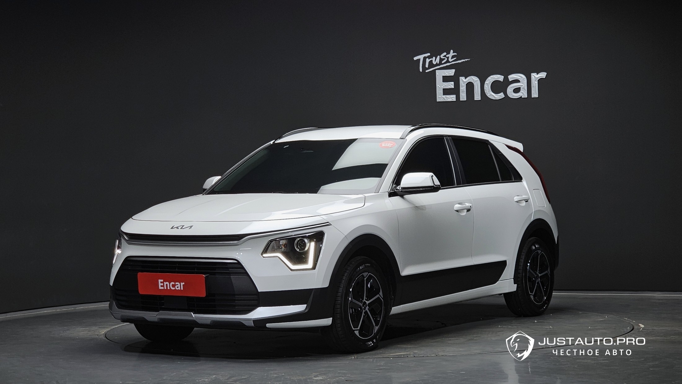Автомобиль Kia Niro