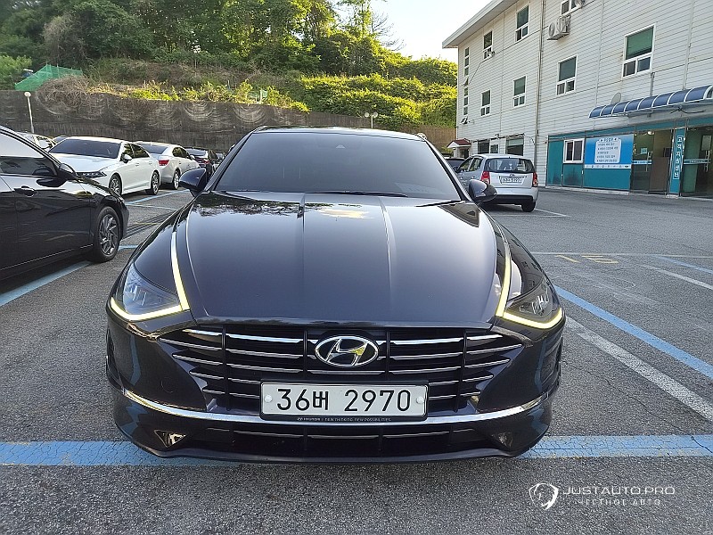 Автомобиль Hyundai Sonata