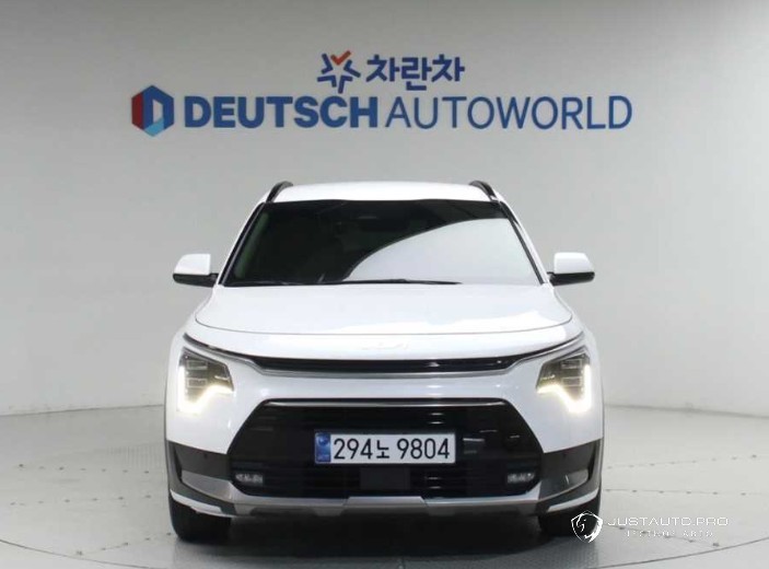 Автомобиль Kia Niro