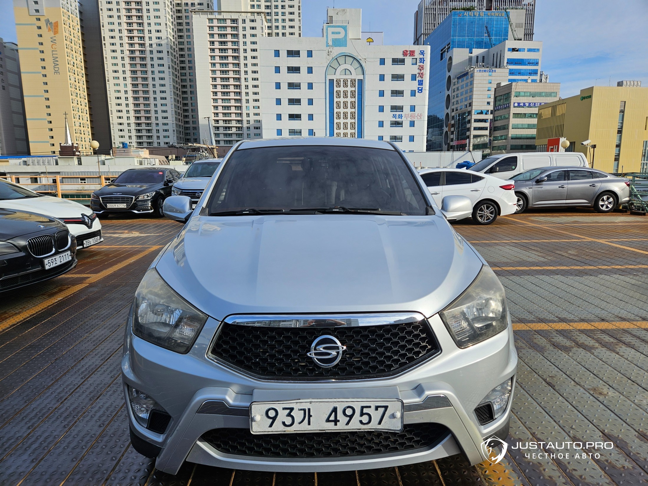 Автомобиль KG_Mobility_Ssangyong KORANDO