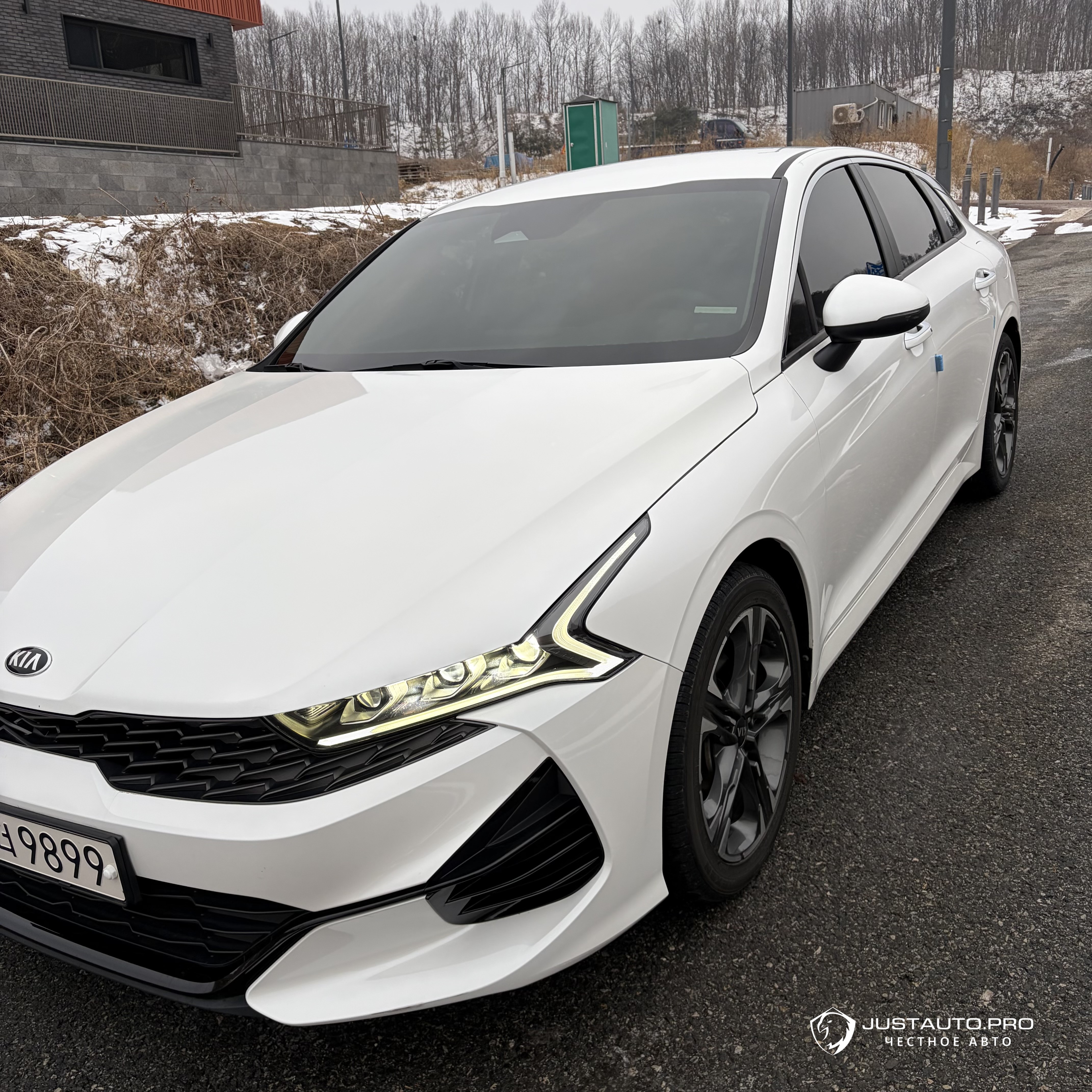 Автомобиль Kia K5