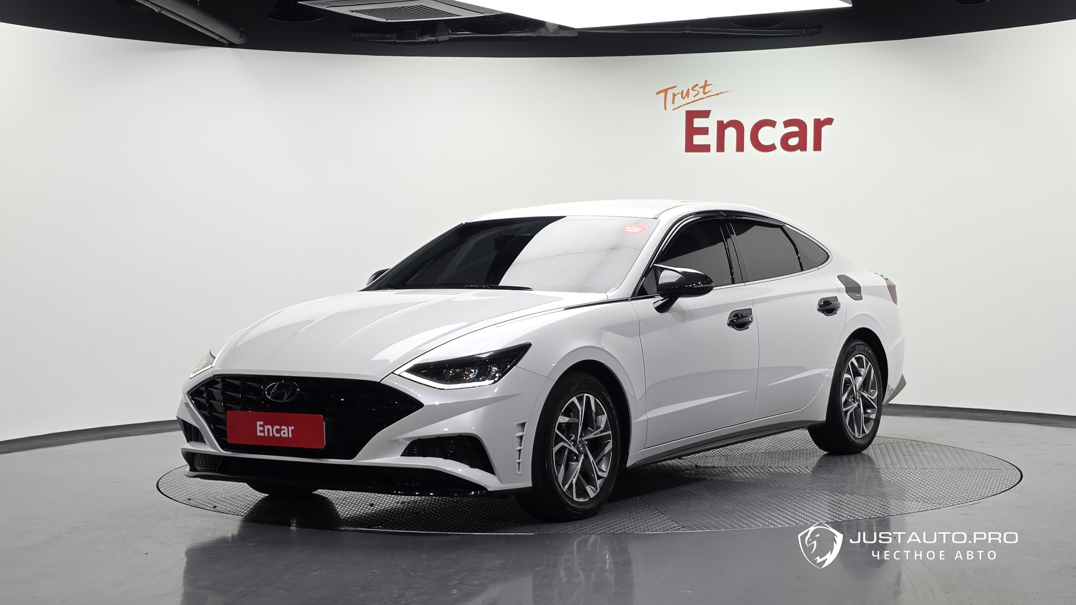 Автомобиль Hyundai Sonata