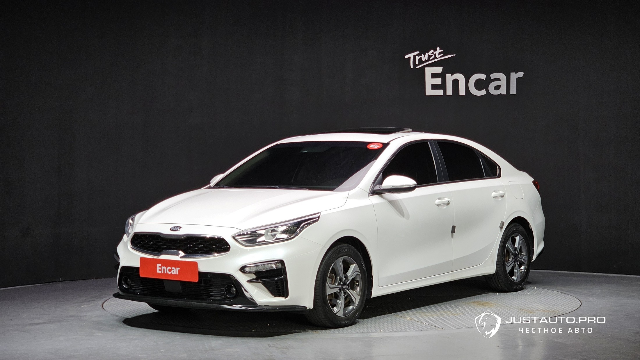 Автомобиль Kia K3
