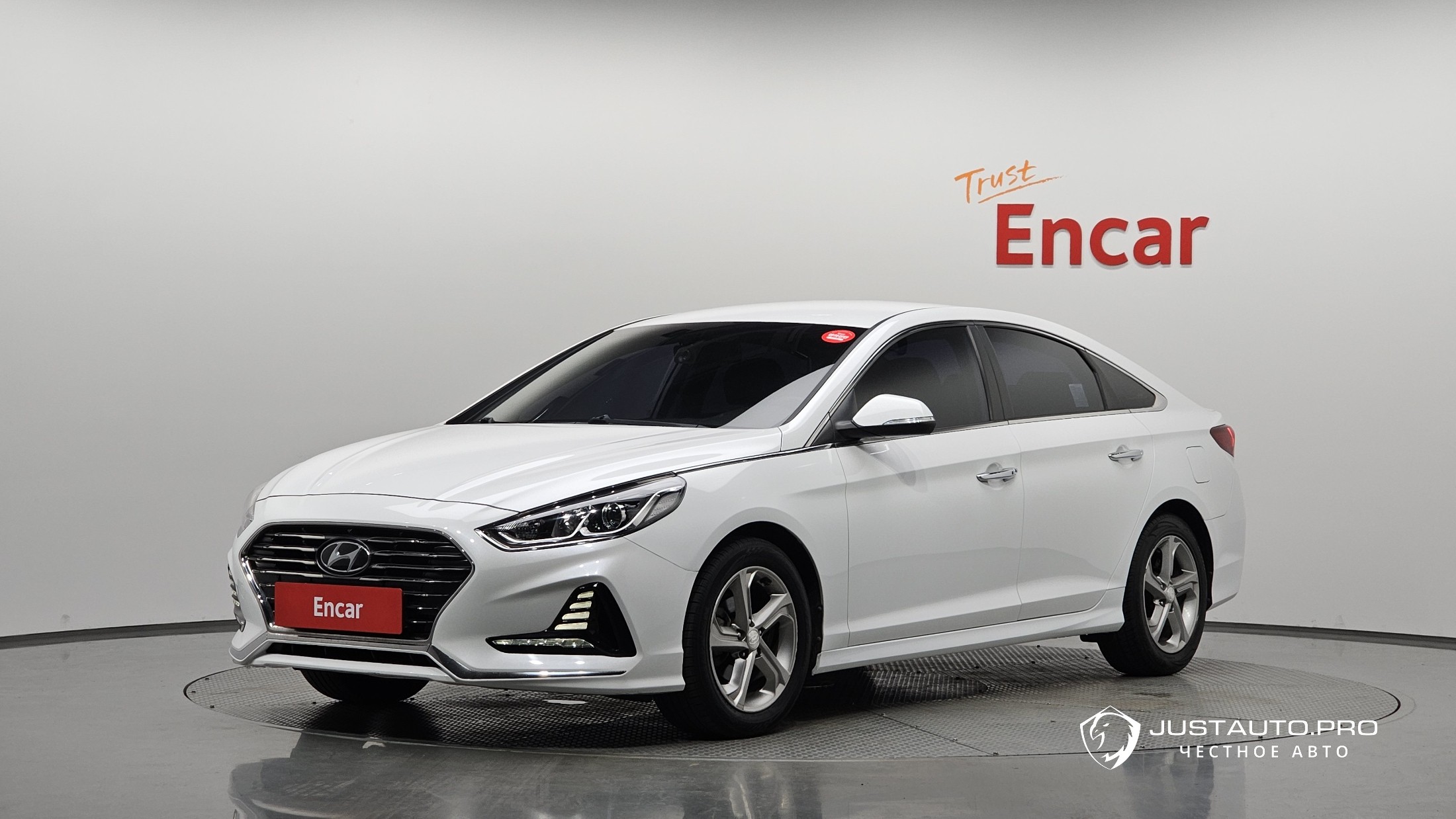 Автомобиль Hyundai Sonata