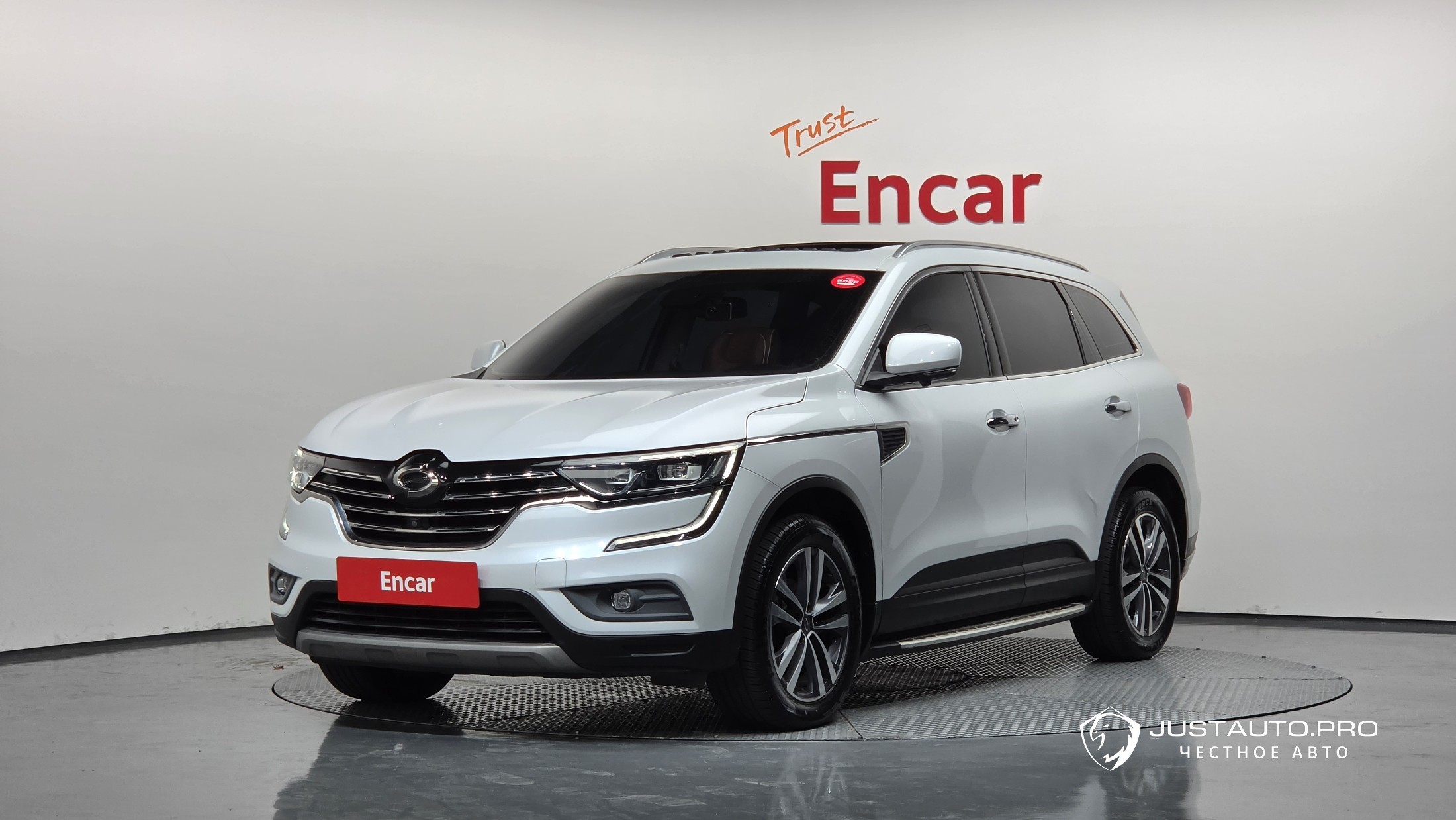 Автомобиль Renault-KoreaSamsung QM6