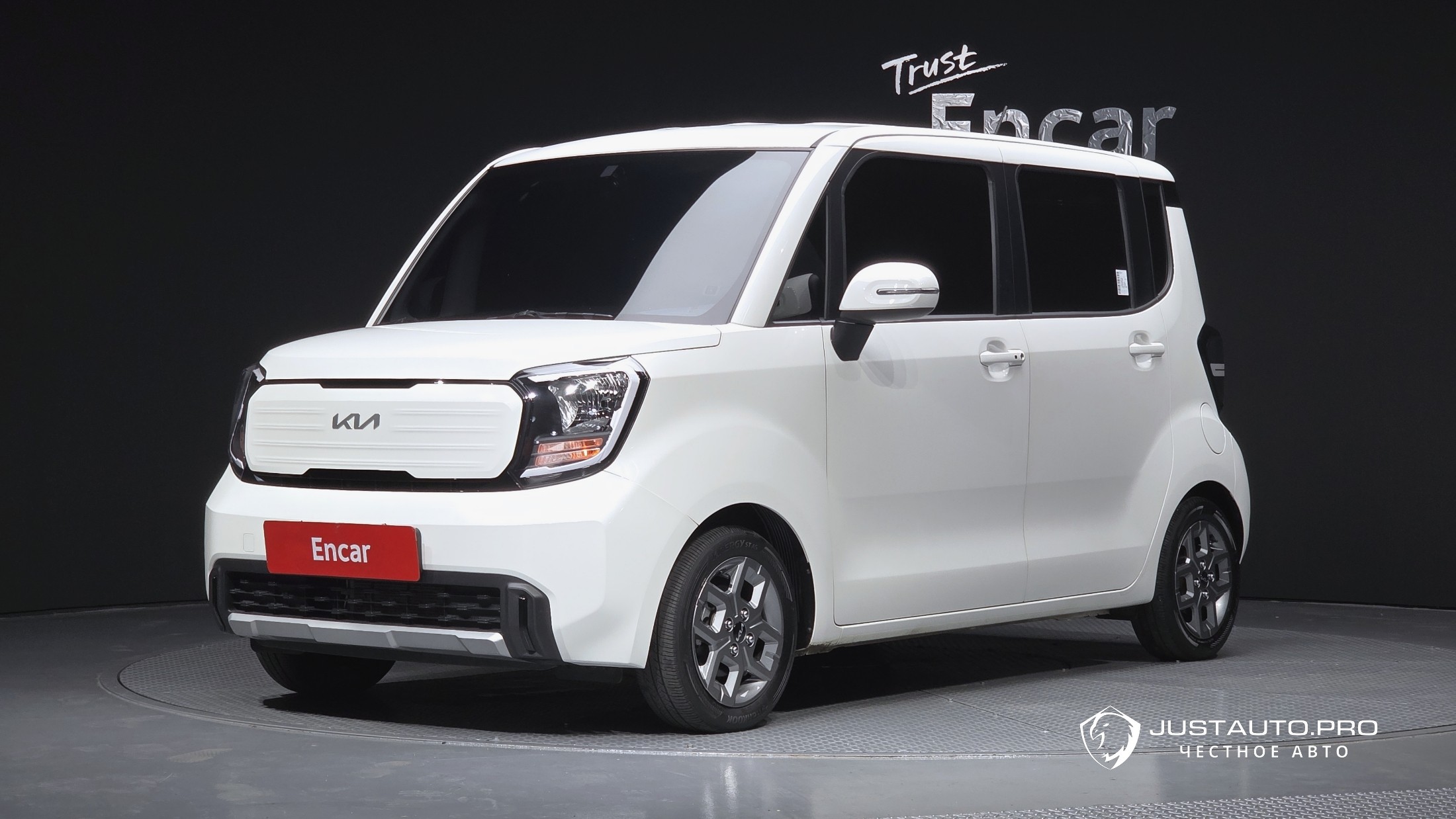 Автомобиль Kia RAY