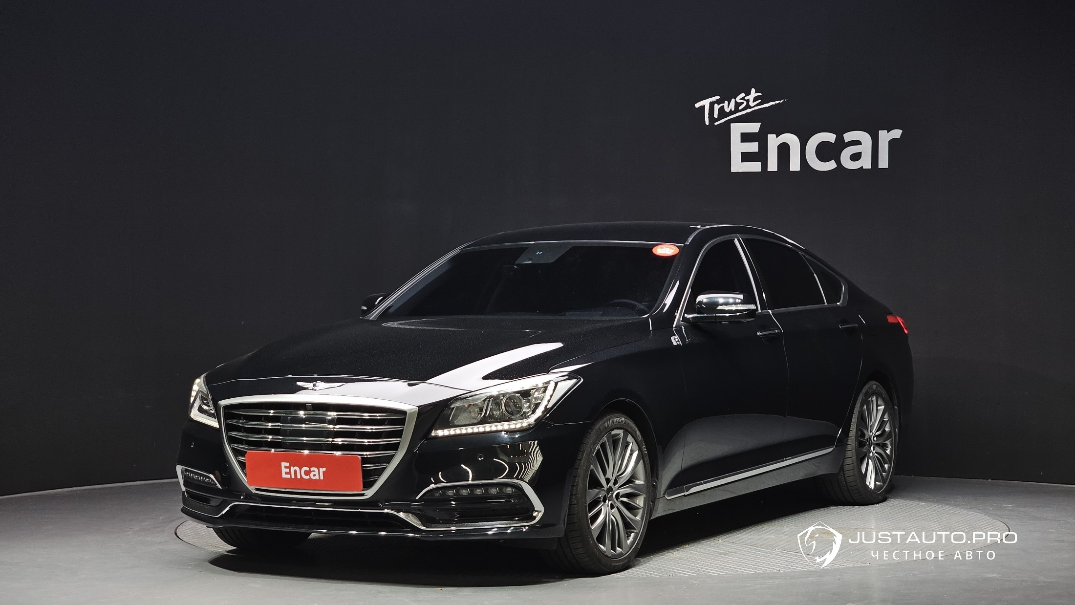 Автомобиль Genesis G80