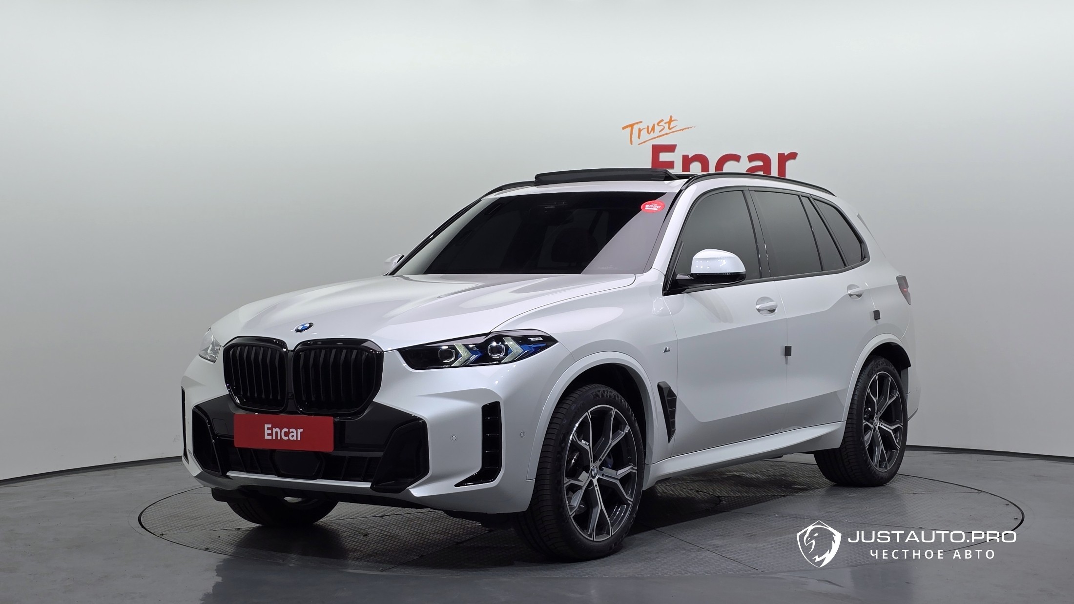 Автомобиль BMW X5