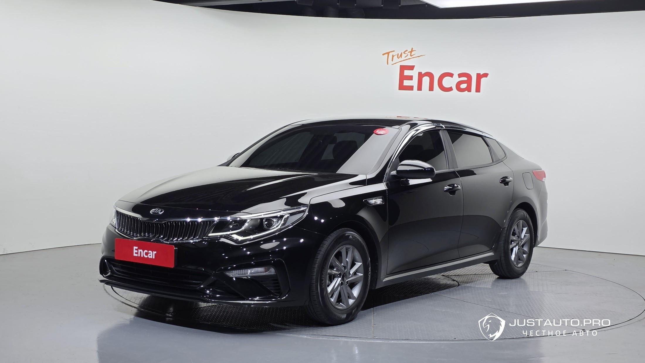 Автомобиль Kia K5