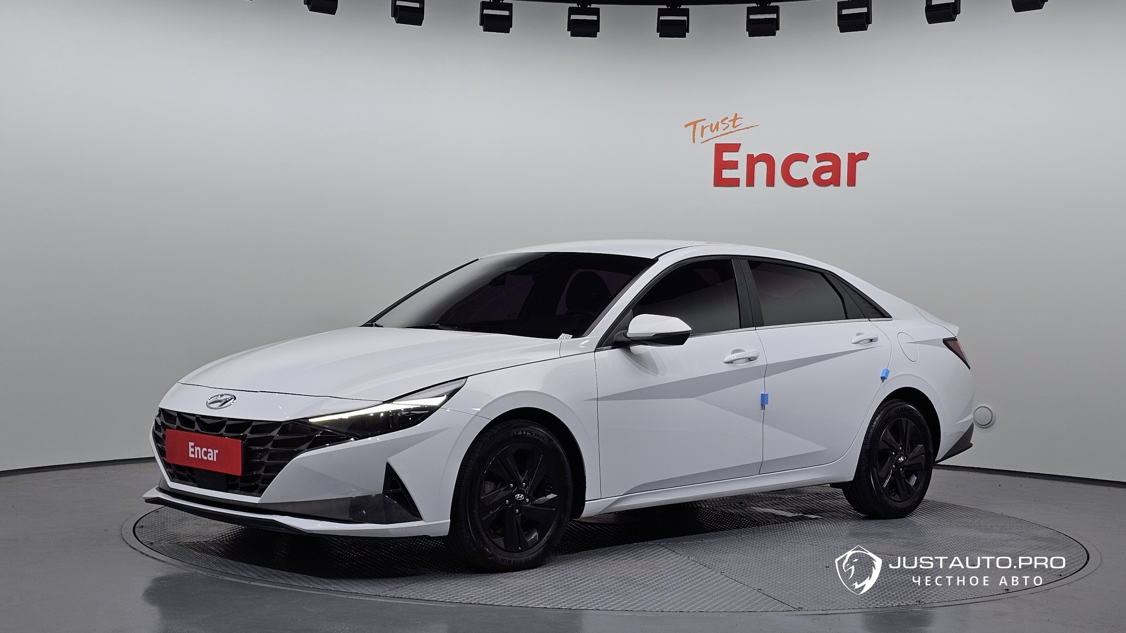 Автомобиль Hyundai AVANTE