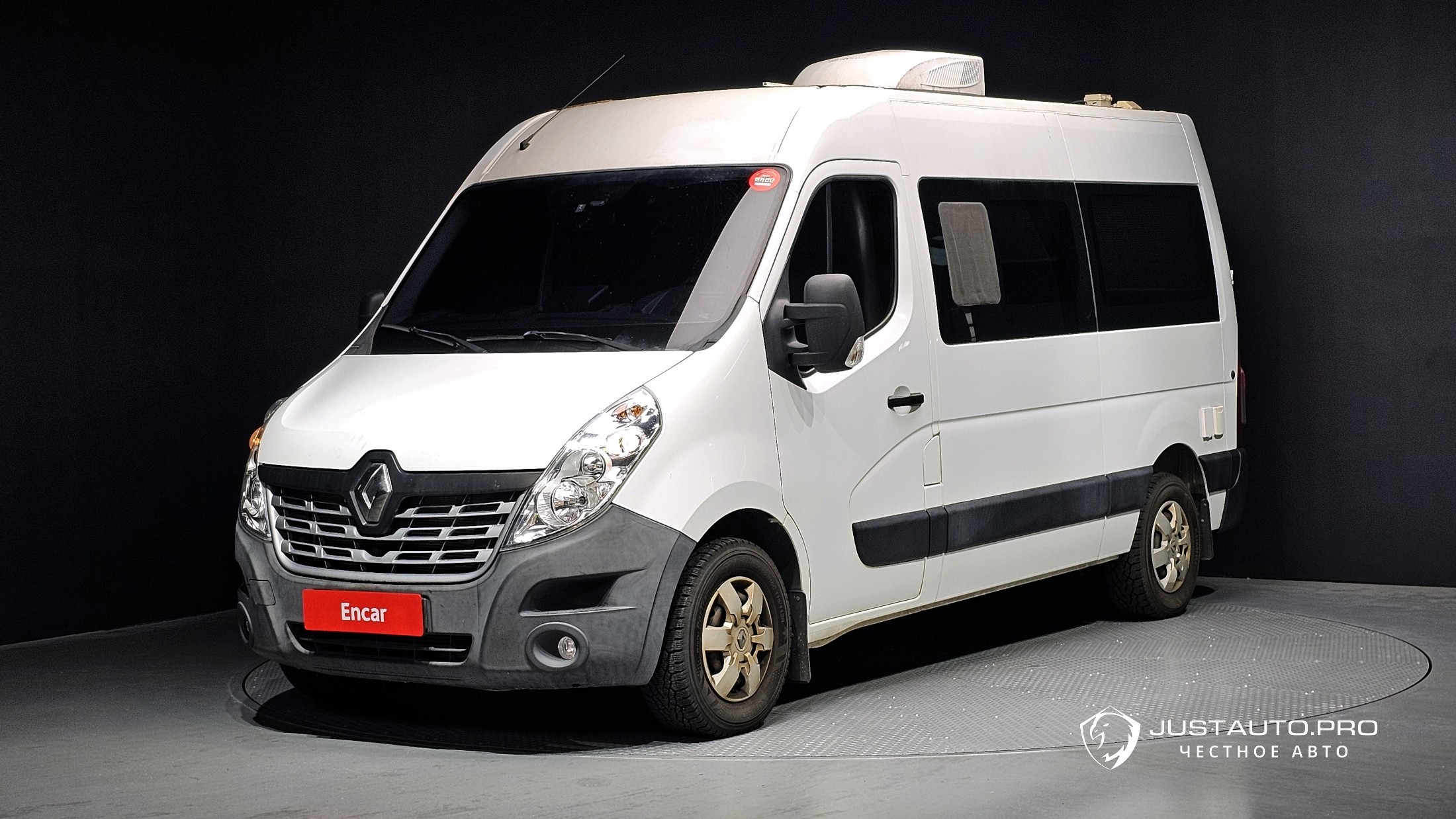 Автомобиль Renault-KoreaSamsung Master