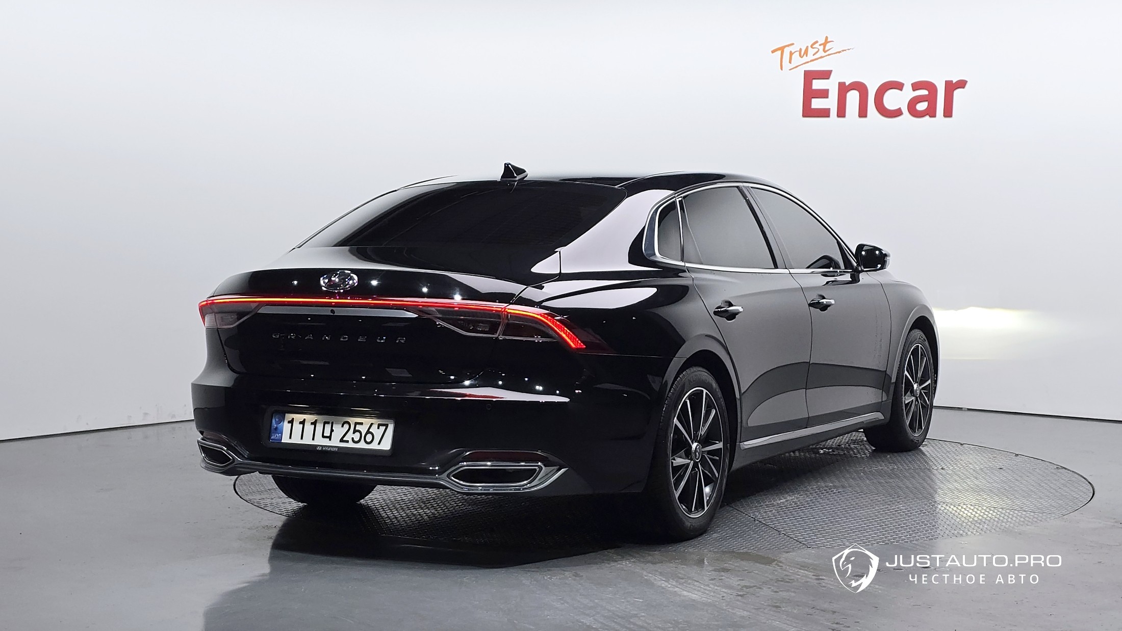 Автомобиль Hyundai Grandeur