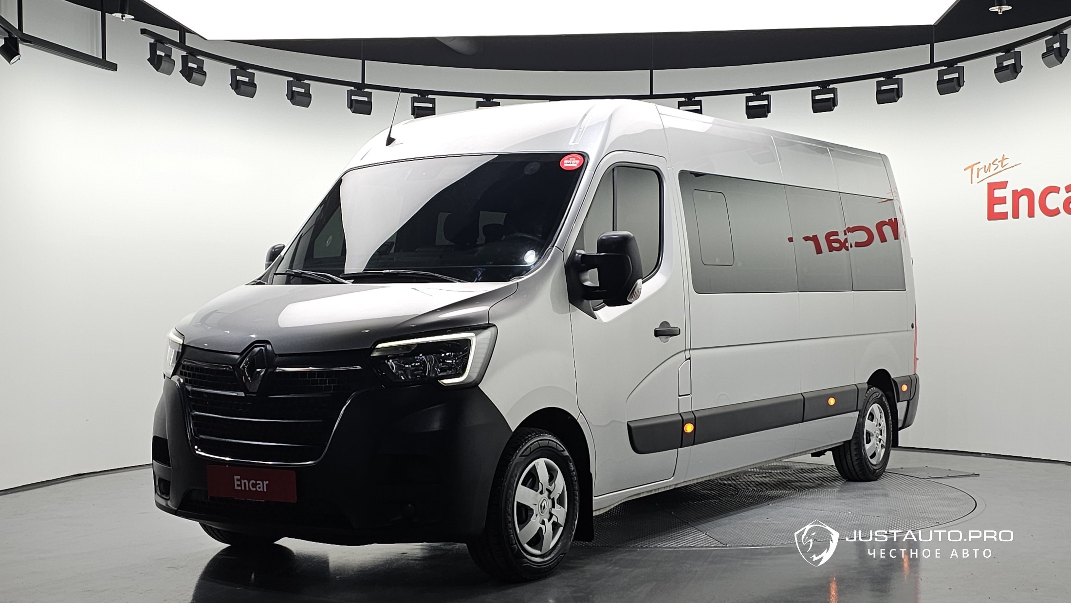 Автомобиль Renault-KoreaSamsung Master