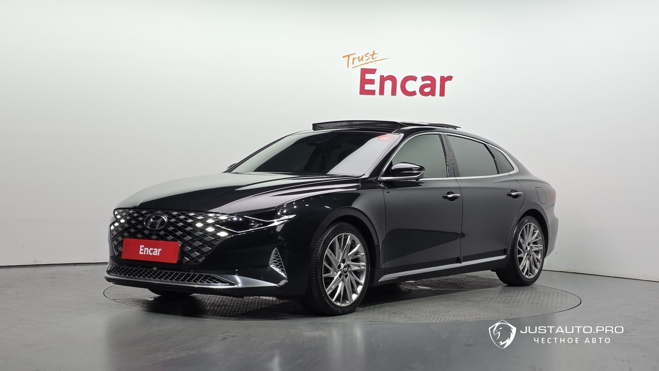 Автомобиль Hyundai Grandeur