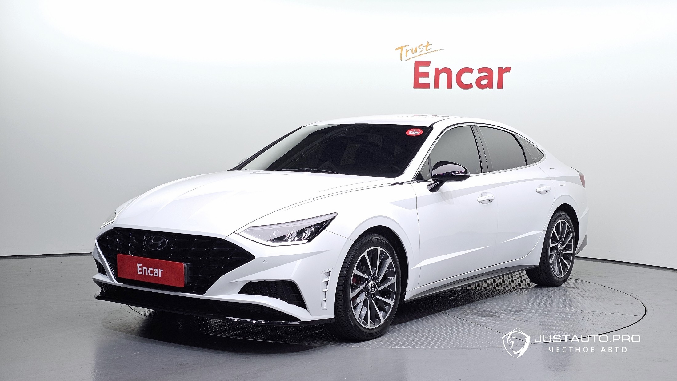Автомобиль Hyundai Sonata