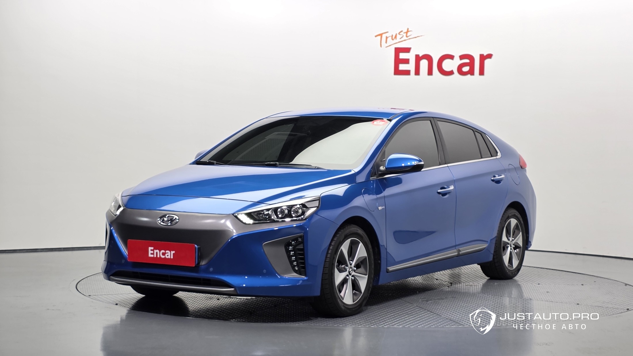 Автомобиль Hyundai Ioniq