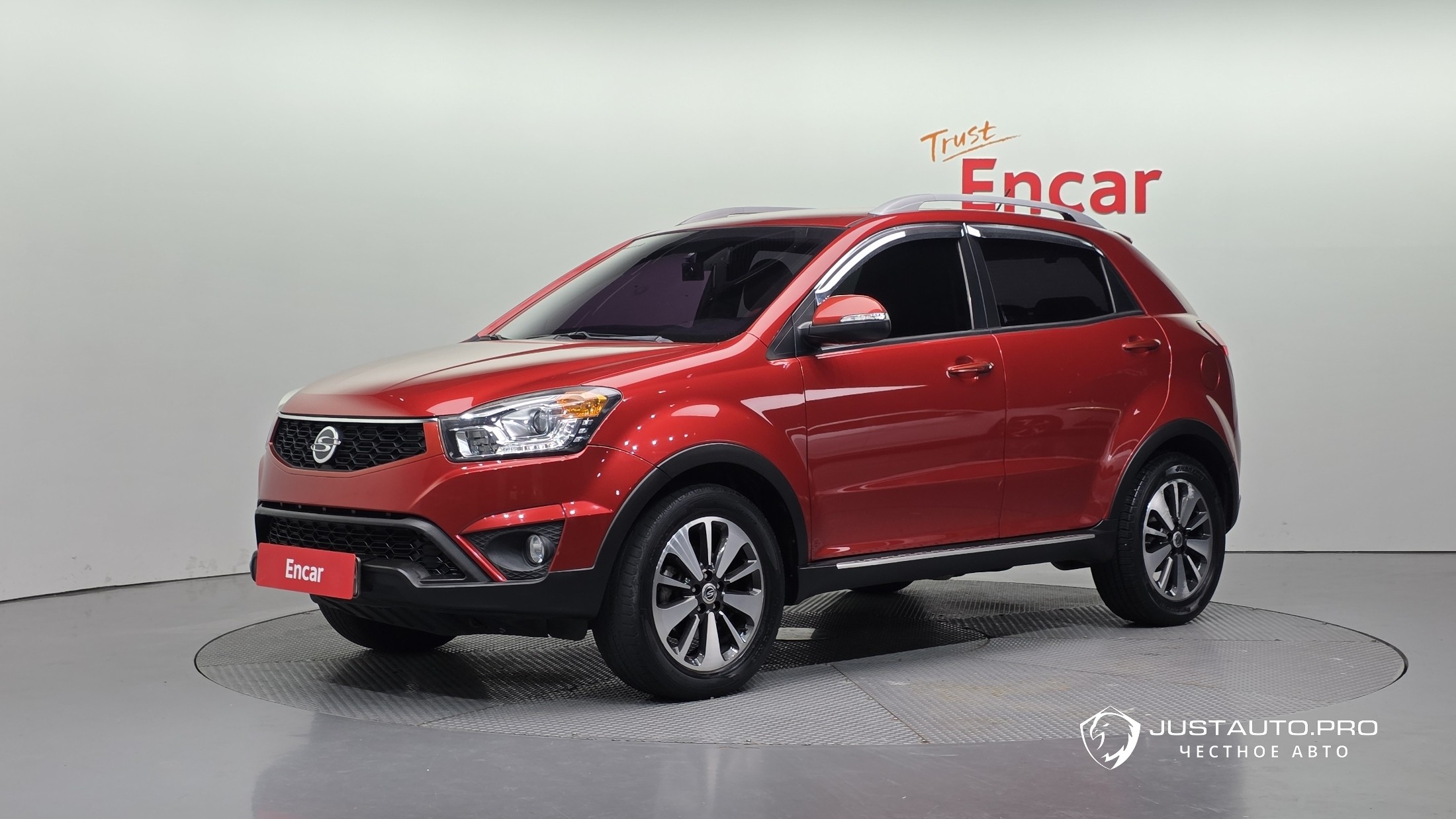 Автомобиль KG_Mobility_Ssangyong KORANDO