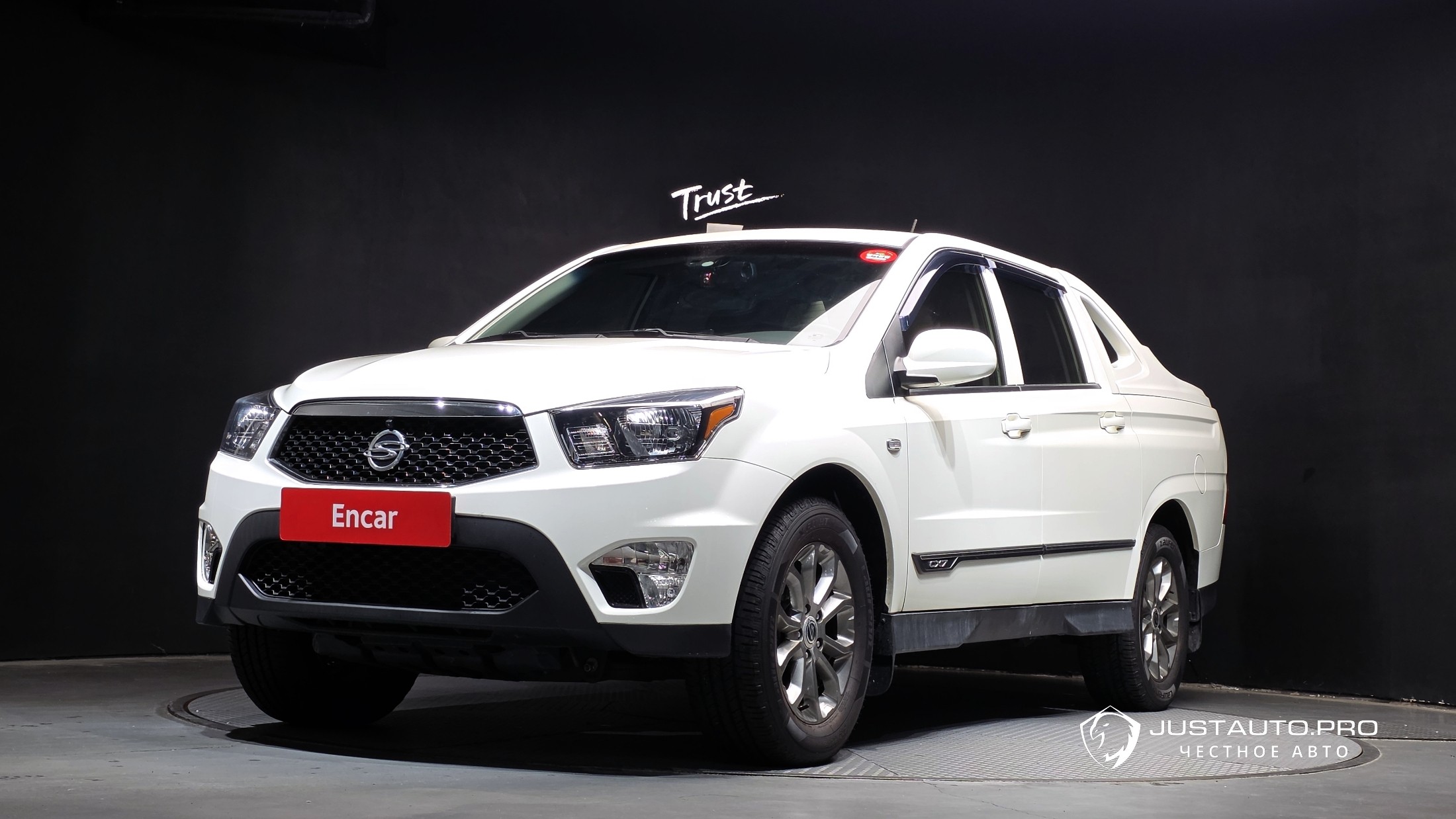 Автомобиль KG_Mobility_Ssangyong KORANDO