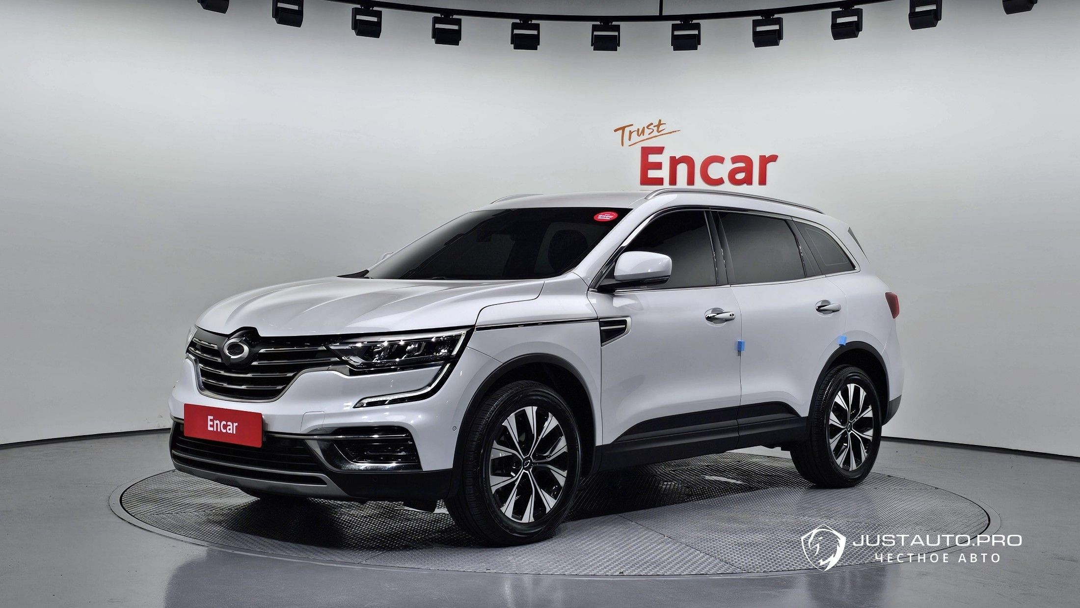 Автомобиль Renault-KoreaSamsung QM6