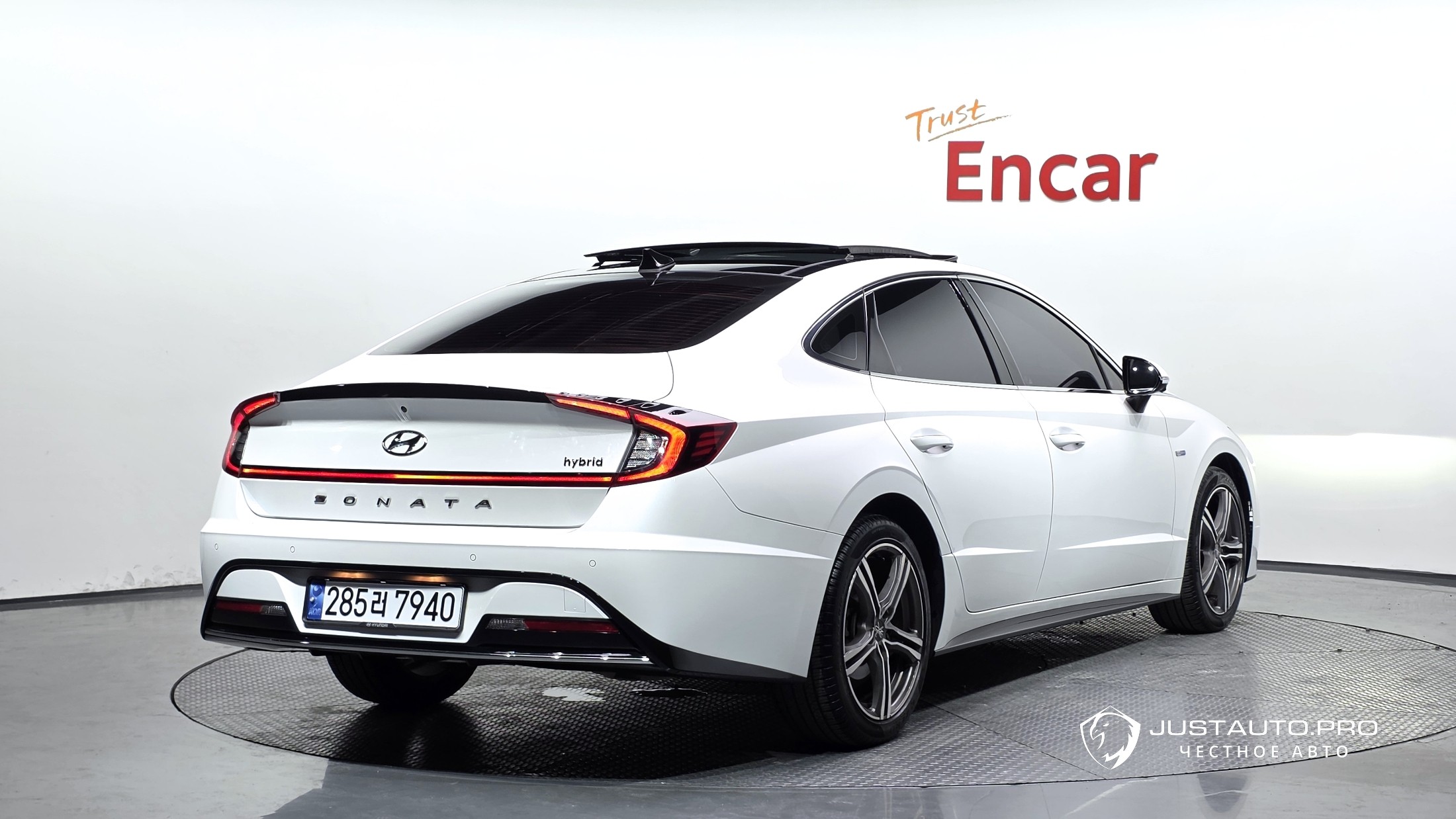 Автомобиль Hyundai Sonata