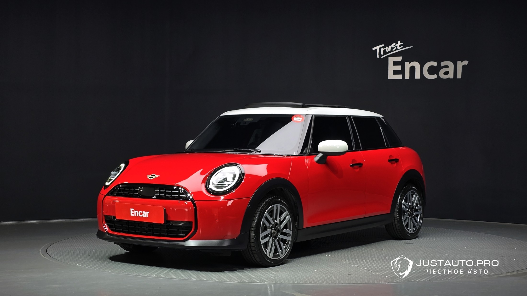 Автомобиль Mini Cooper