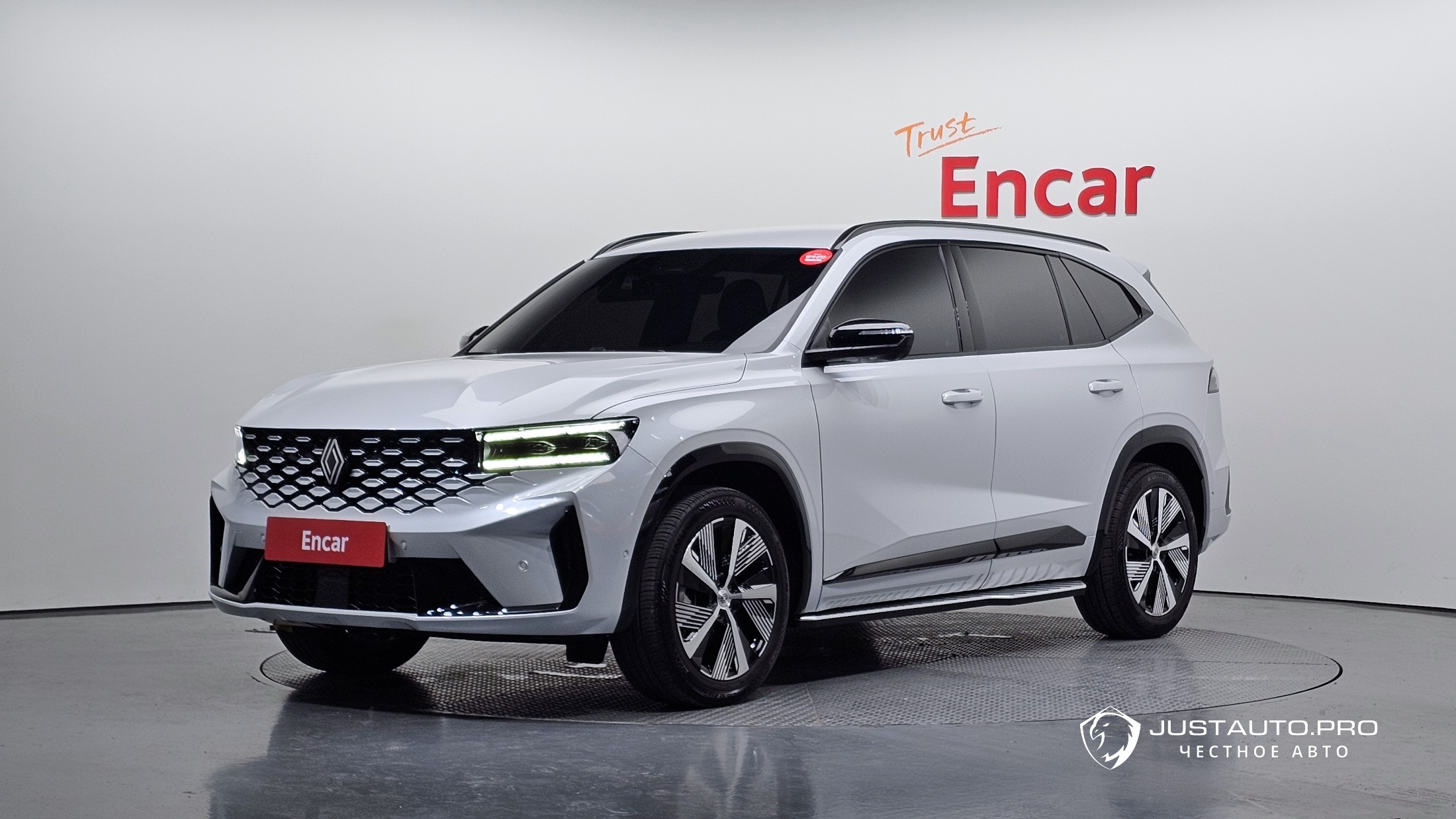 Автомобиль Renault-KoreaSamsung Grand Koleos