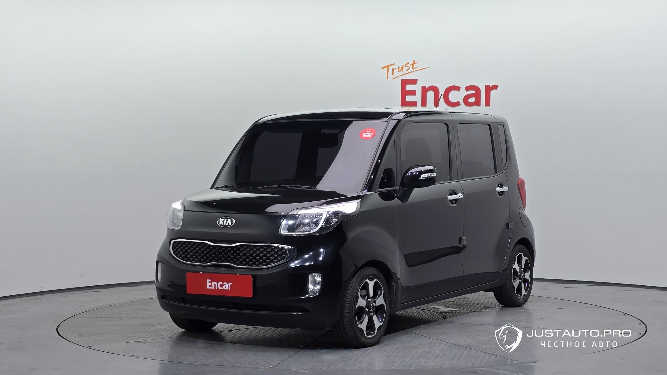 Автомобиль Kia RAY