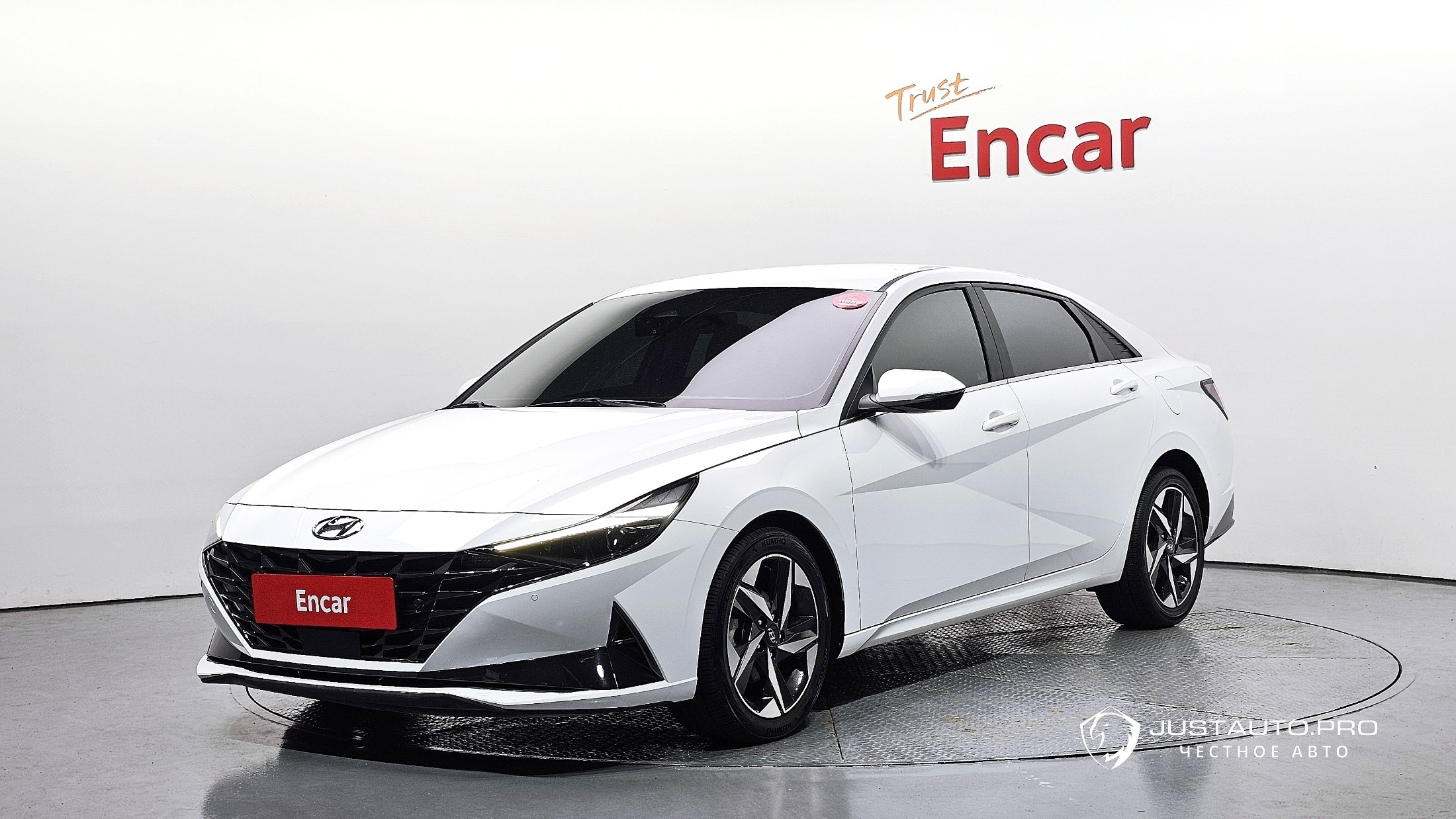 Автомобиль Hyundai AVANTE