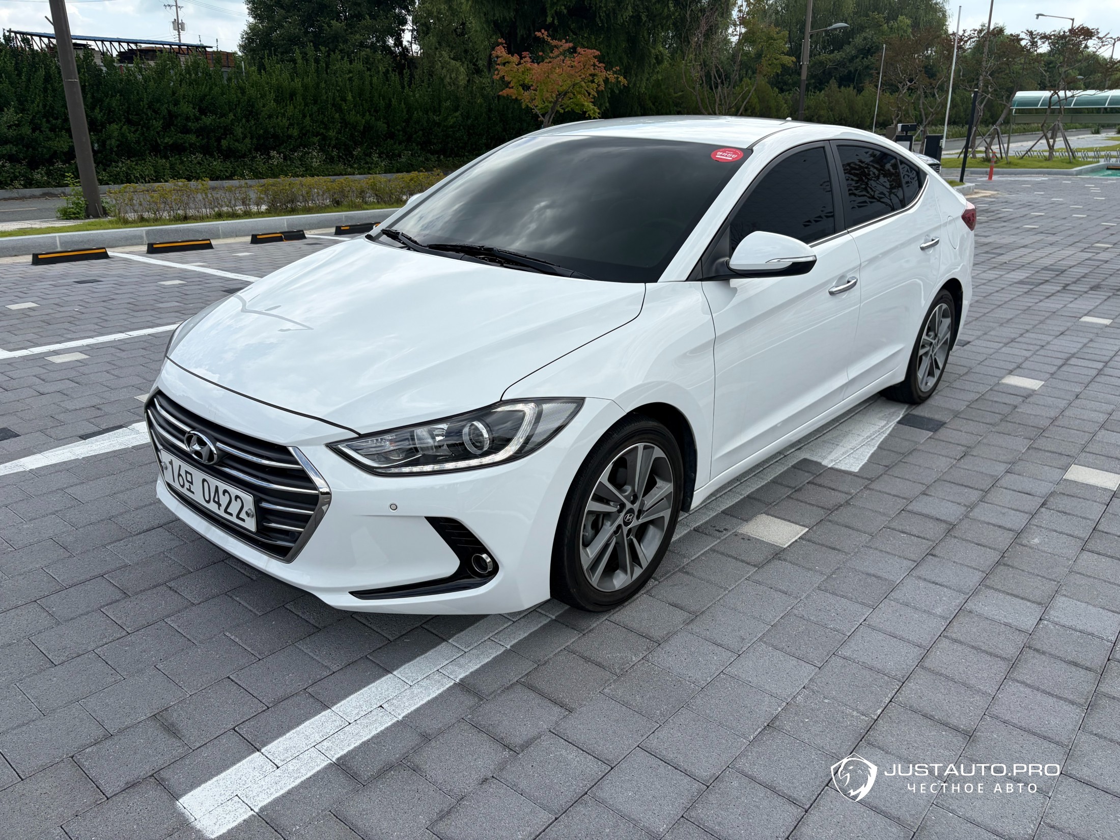 Автомобиль Hyundai AVANTE