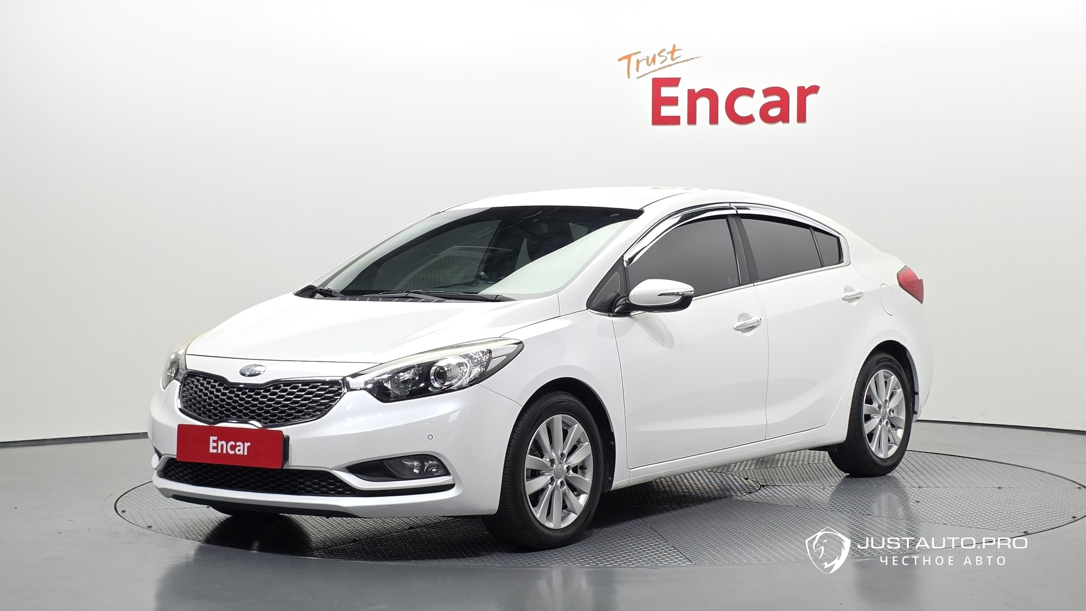 Автомобиль Kia K3