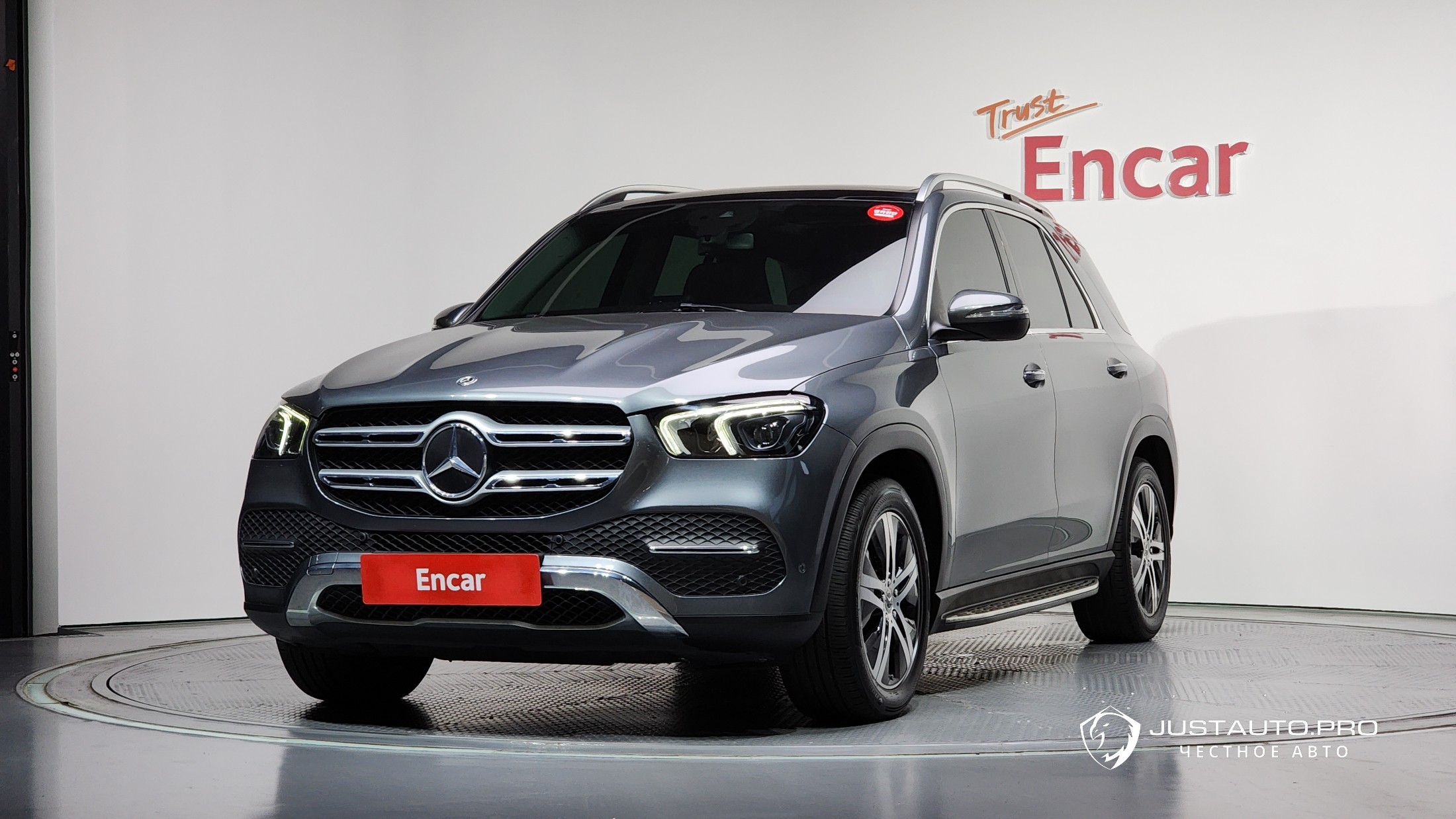 Автомобиль Mercedes-Benz GLE-Class