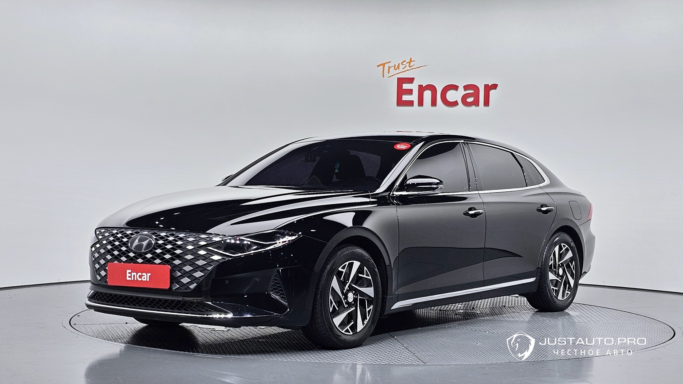 Автомобиль Hyundai Grandeur