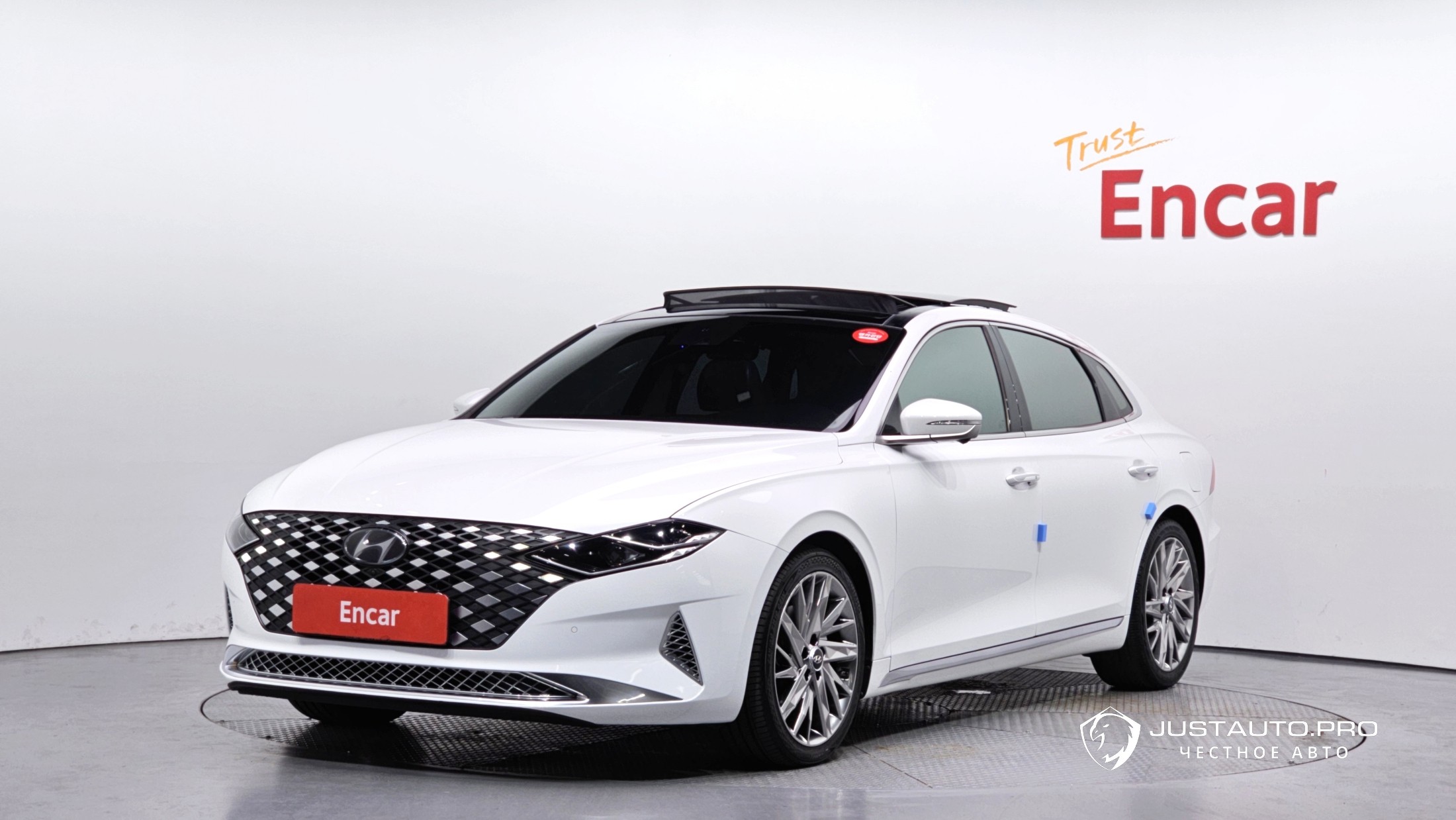 Автомобиль Hyundai Grandeur