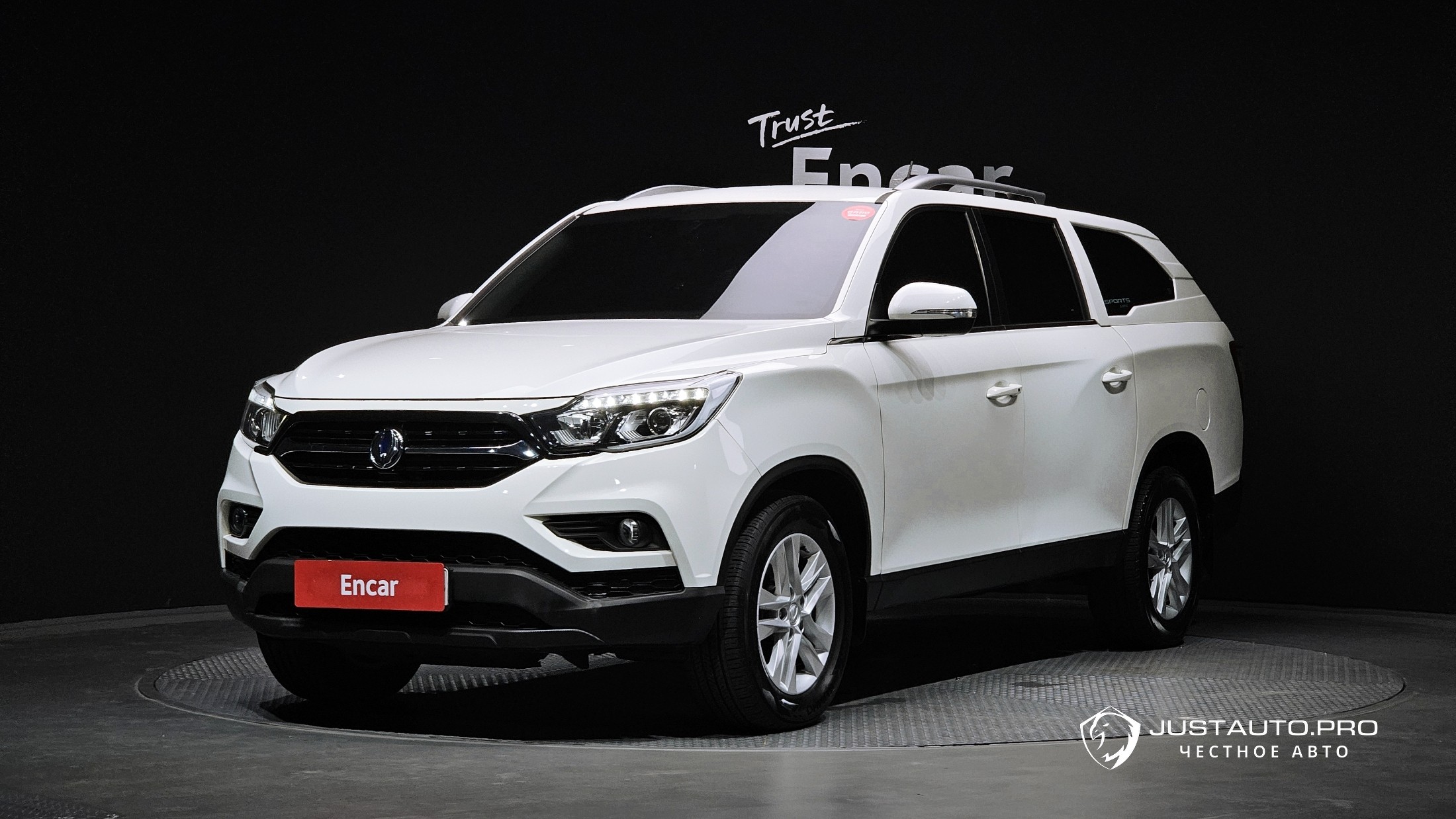 Автомобиль KG_Mobility_Ssangyong Rexton