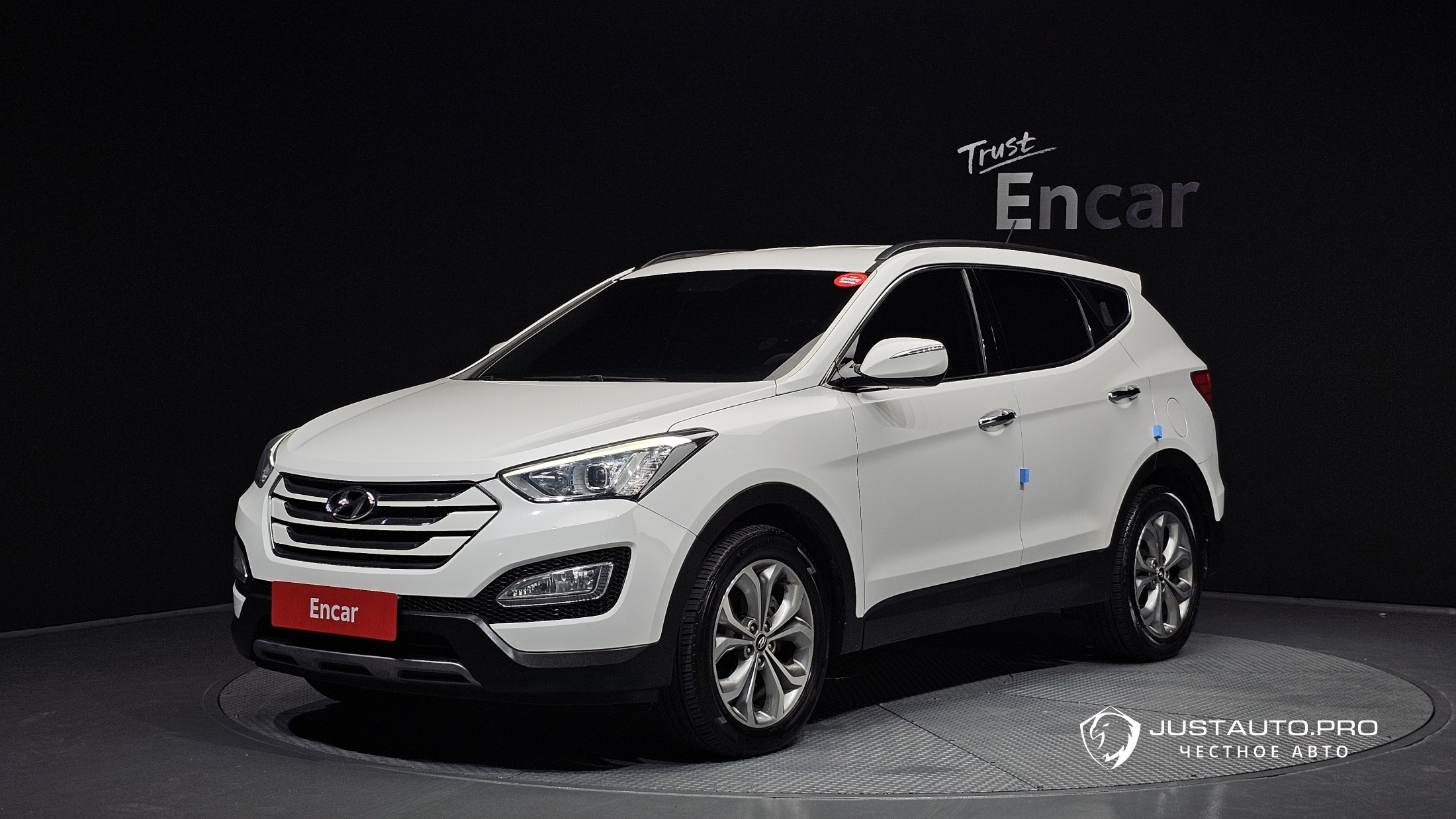 Автомобиль Hyundai Santafe
