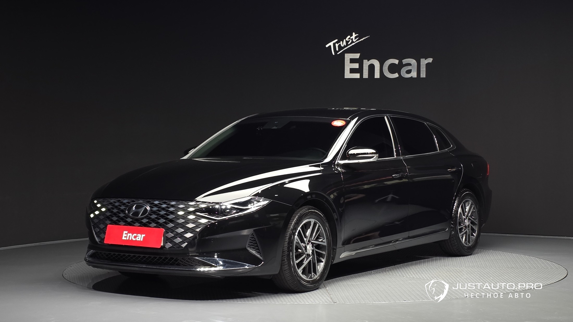 Автомобиль Hyundai Grandeur